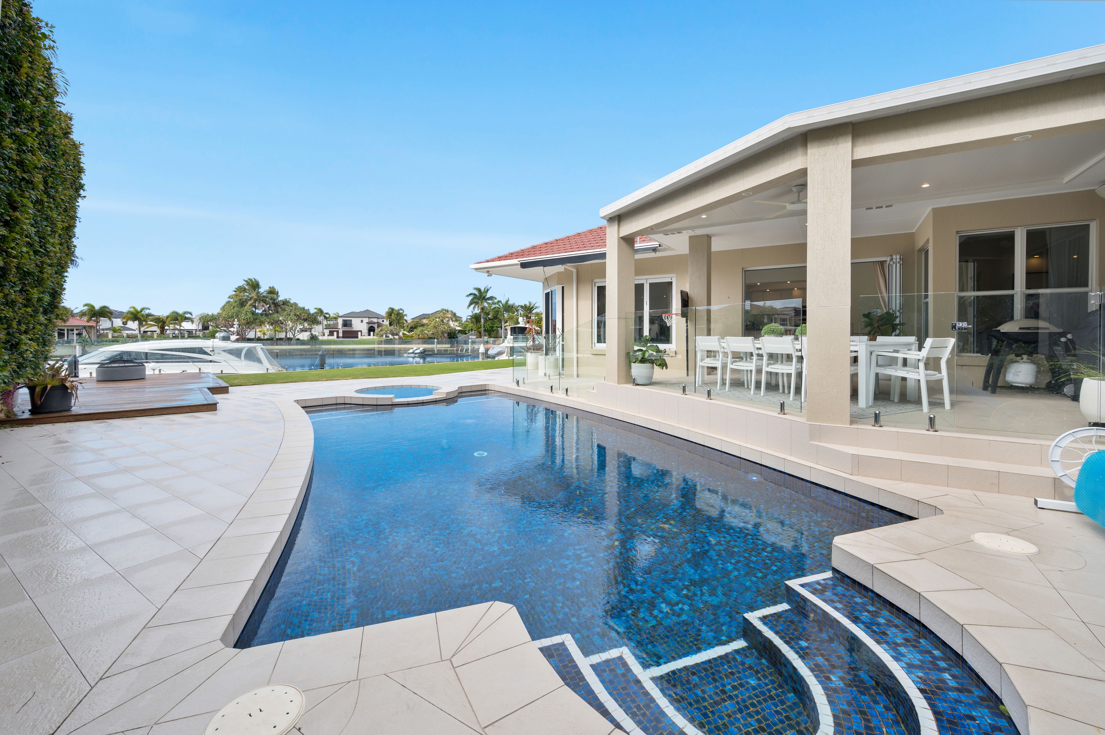 9 Excalibur Court, Paradise Point, QLD 4216