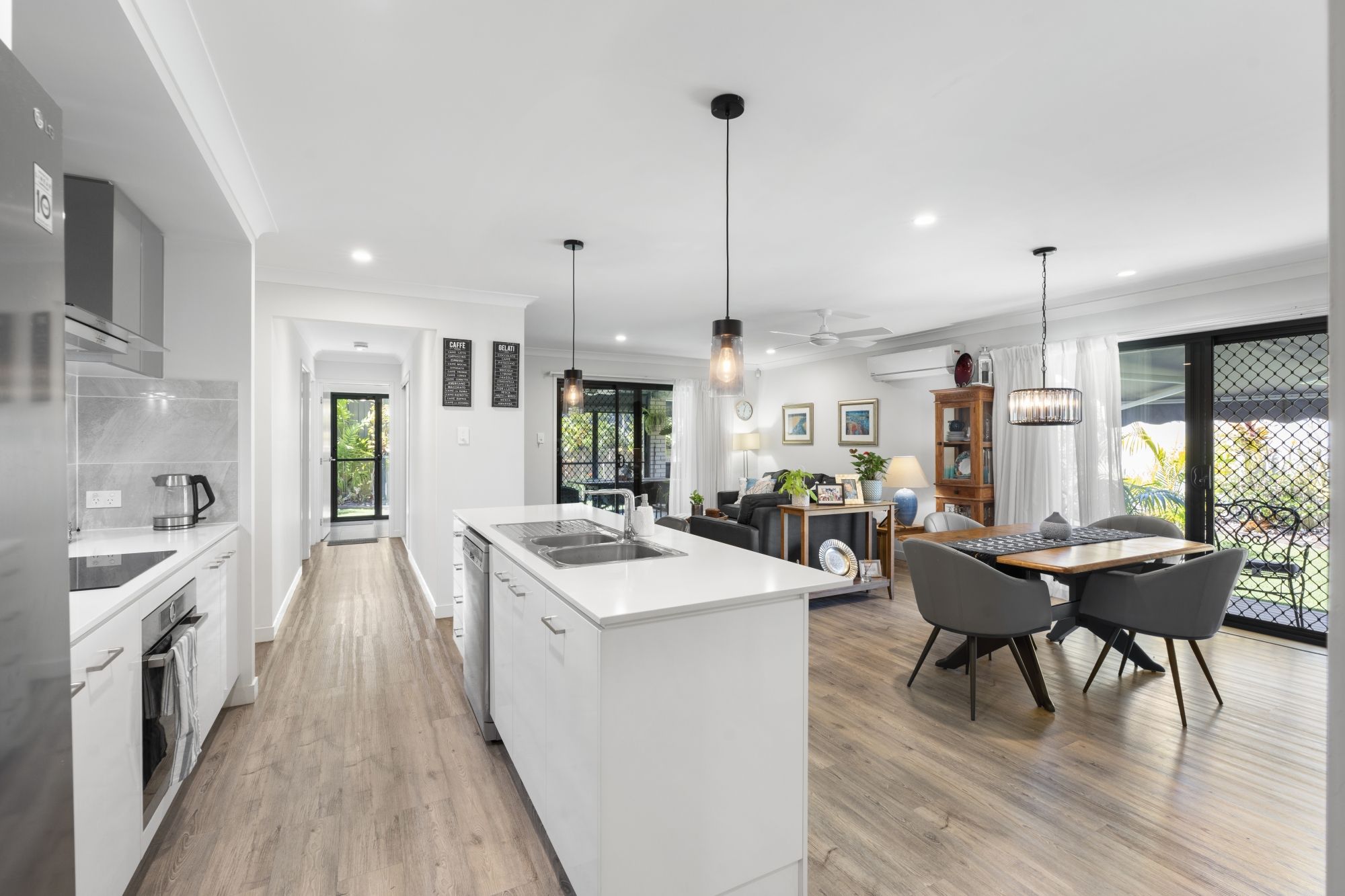 23 Roxborough Street, Canungra, QLD 4275