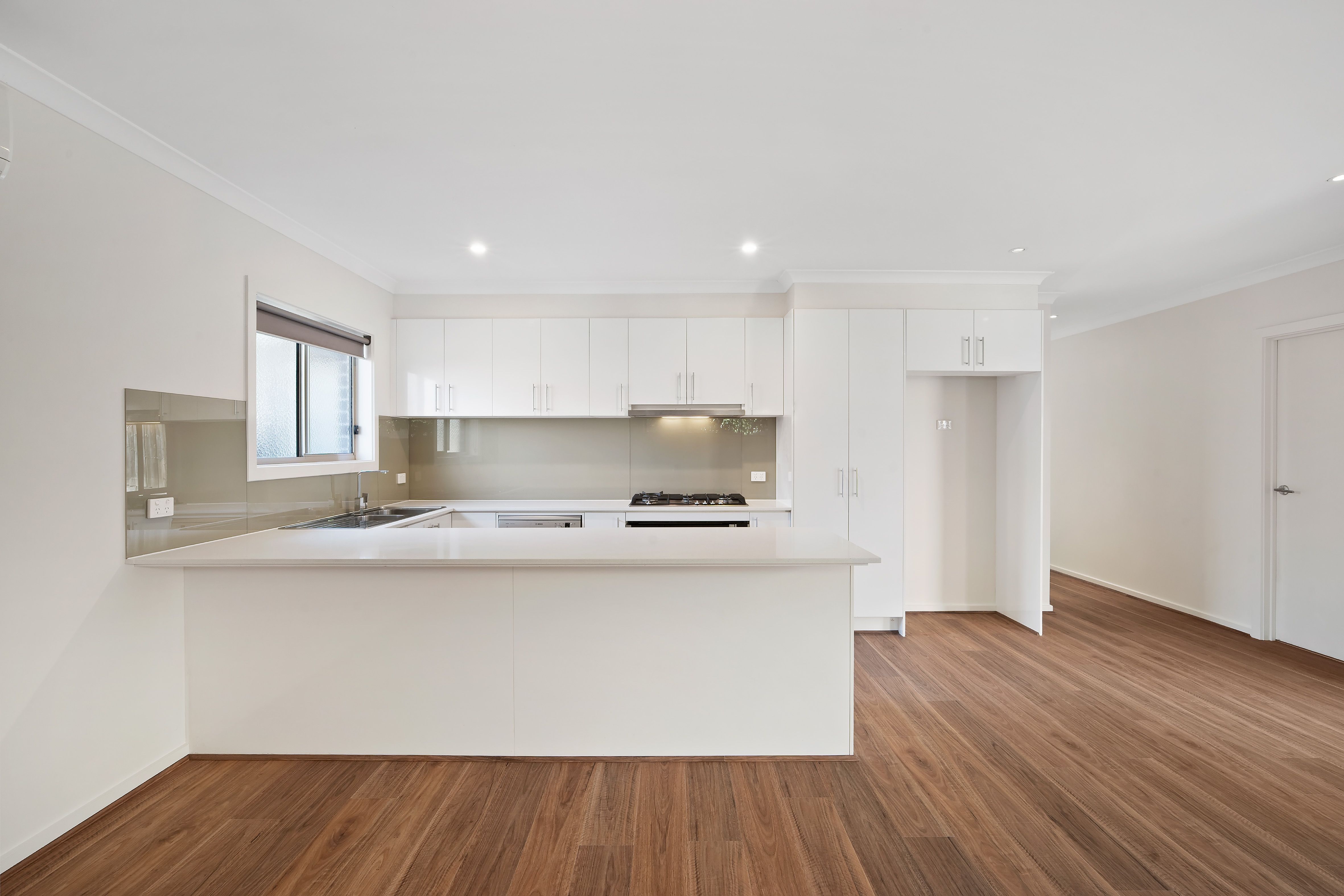 70 Hinkler Drive — photo 3 of 16