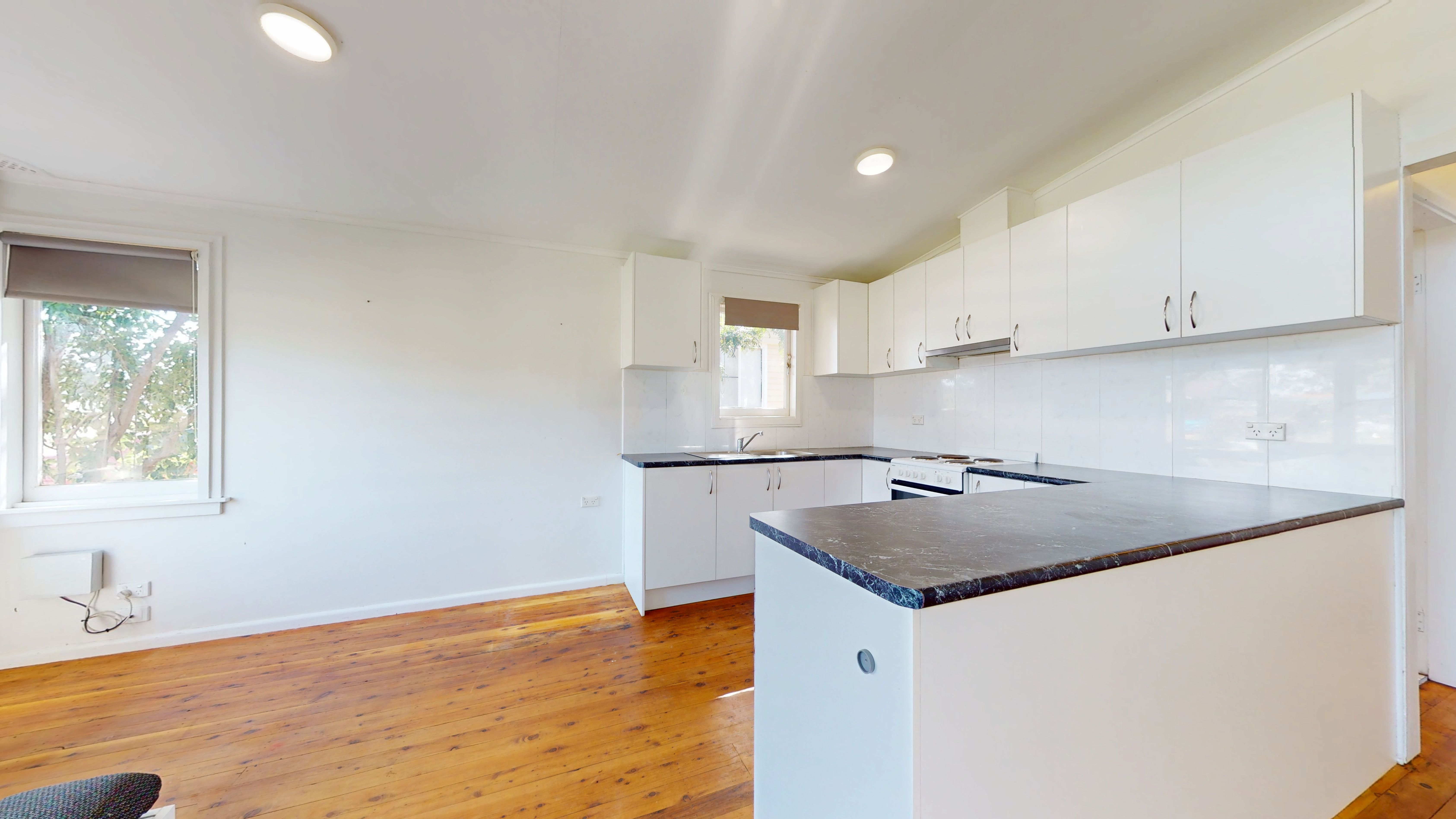 11 Spence Street — photo 4 of 11