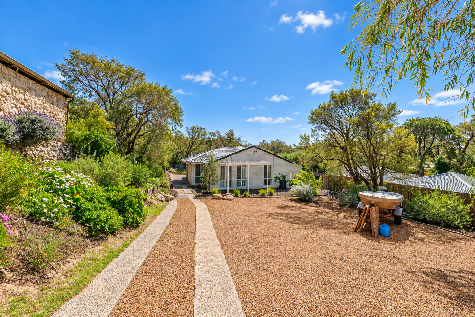 6 Campbell Road, Peppermint Grove Beach, WA 6271