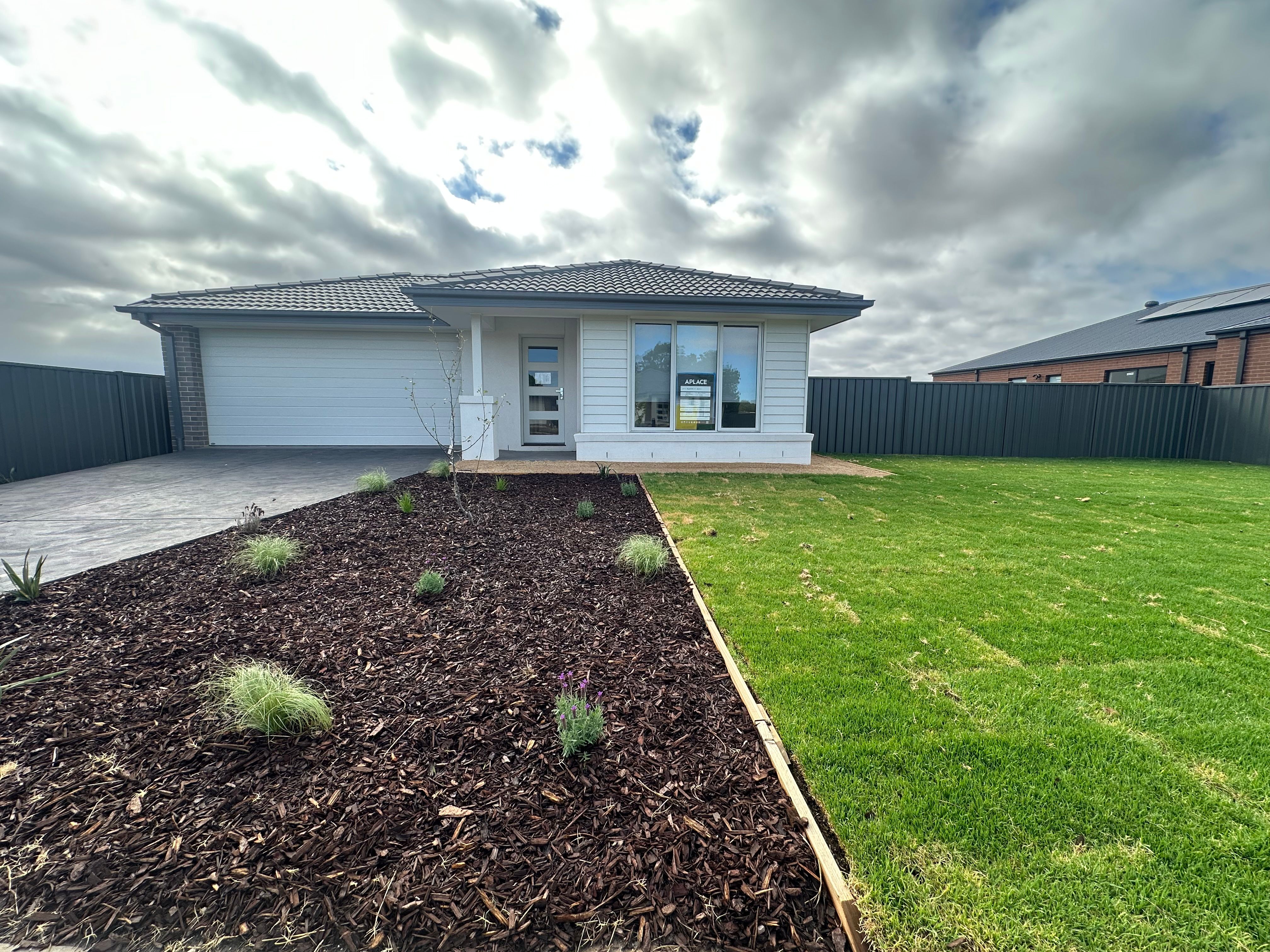 22 Honeyeater Street — photo 9 of 10
