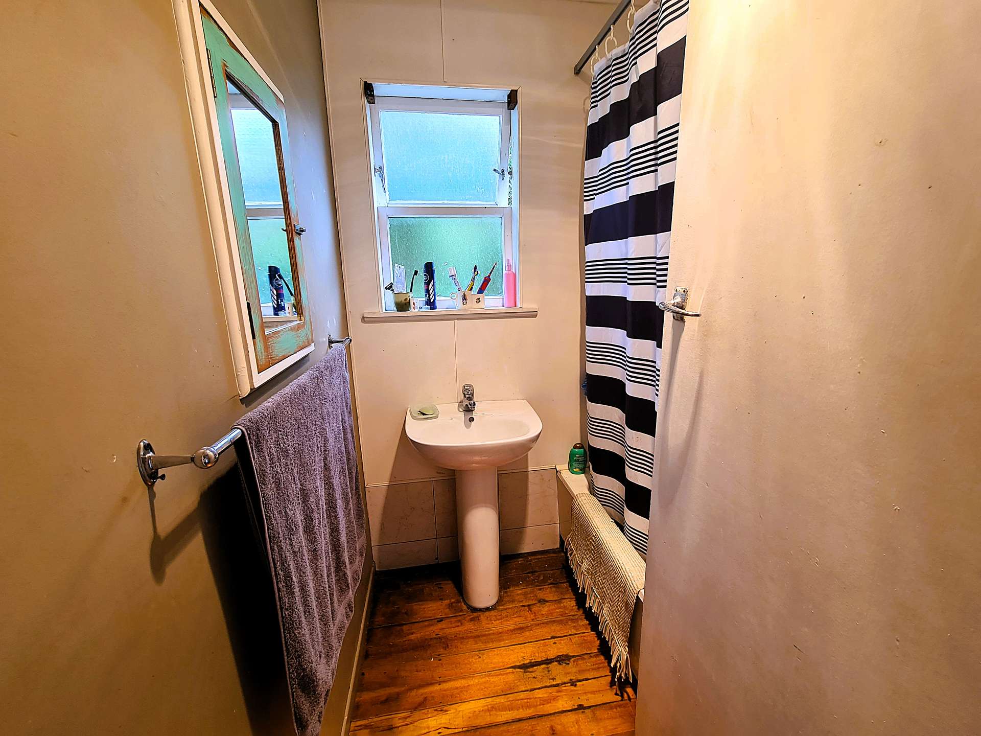 11 Gill Road photo 14