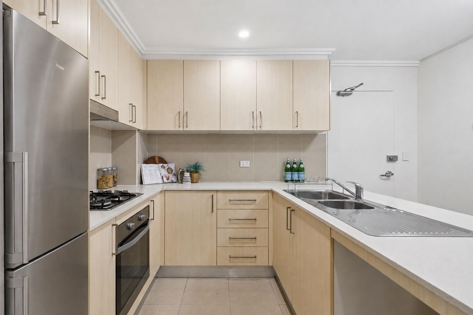 6/344A Illawarra Road — photo 6 of 16