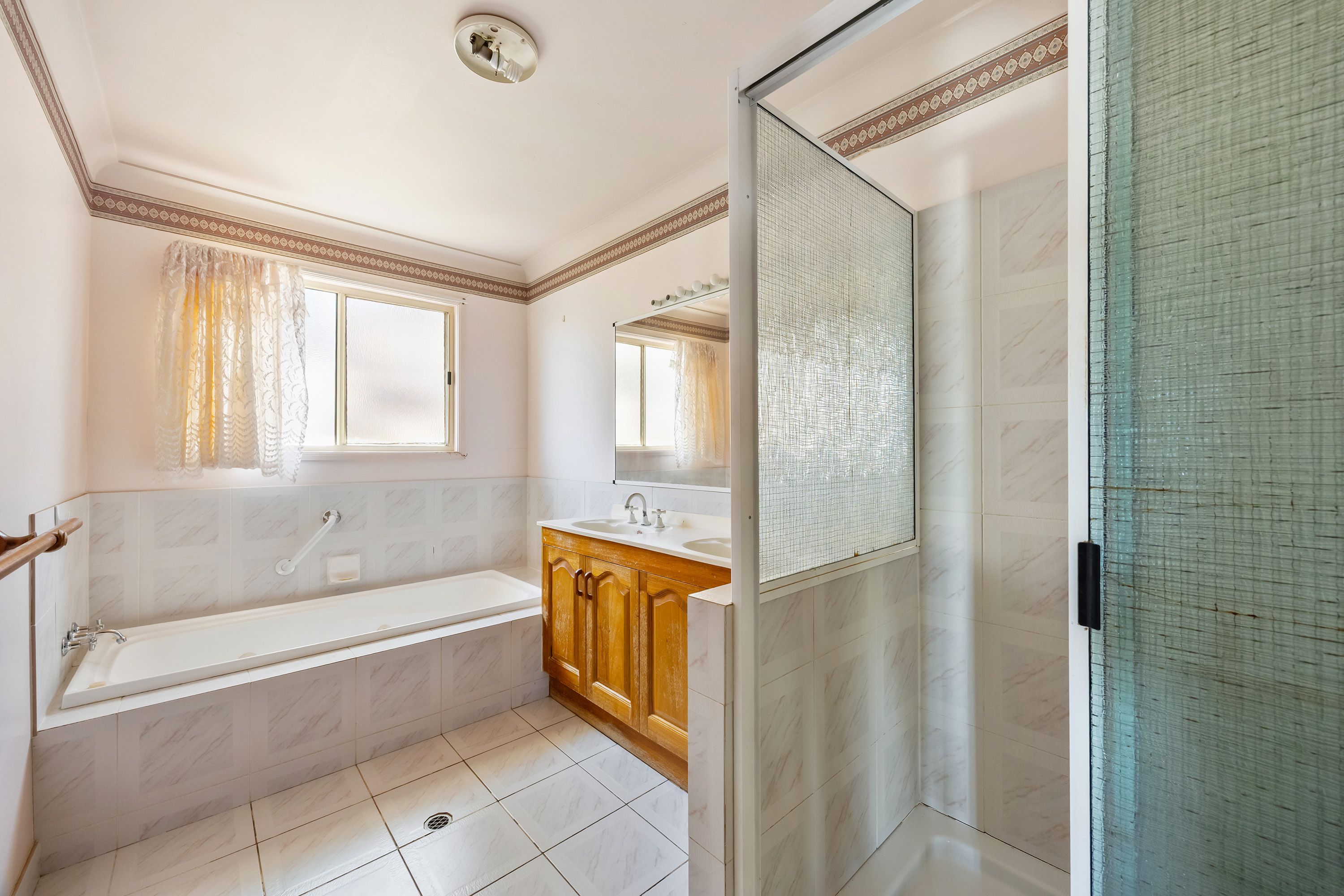 20 Boyne Crescent — photo 7 of 24