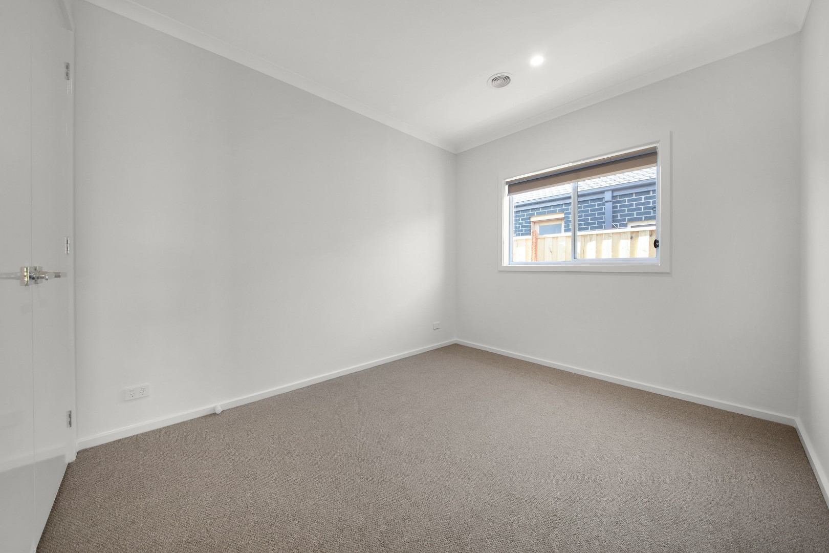 8 Palette Street, Mambourin, VIC 3024