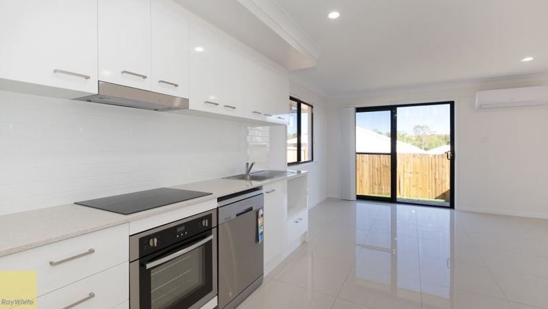 2/30 Arburry Crescent, Brassall, QLD 4305