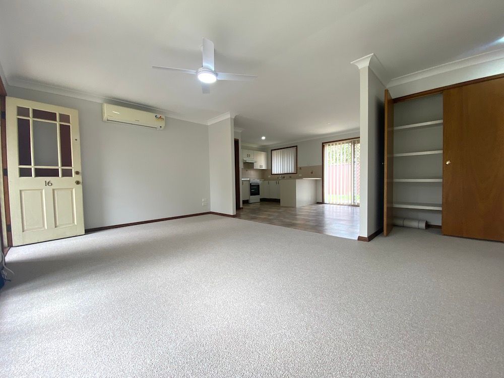 16/3 Packard Close, Ingleburn, NSW 2565