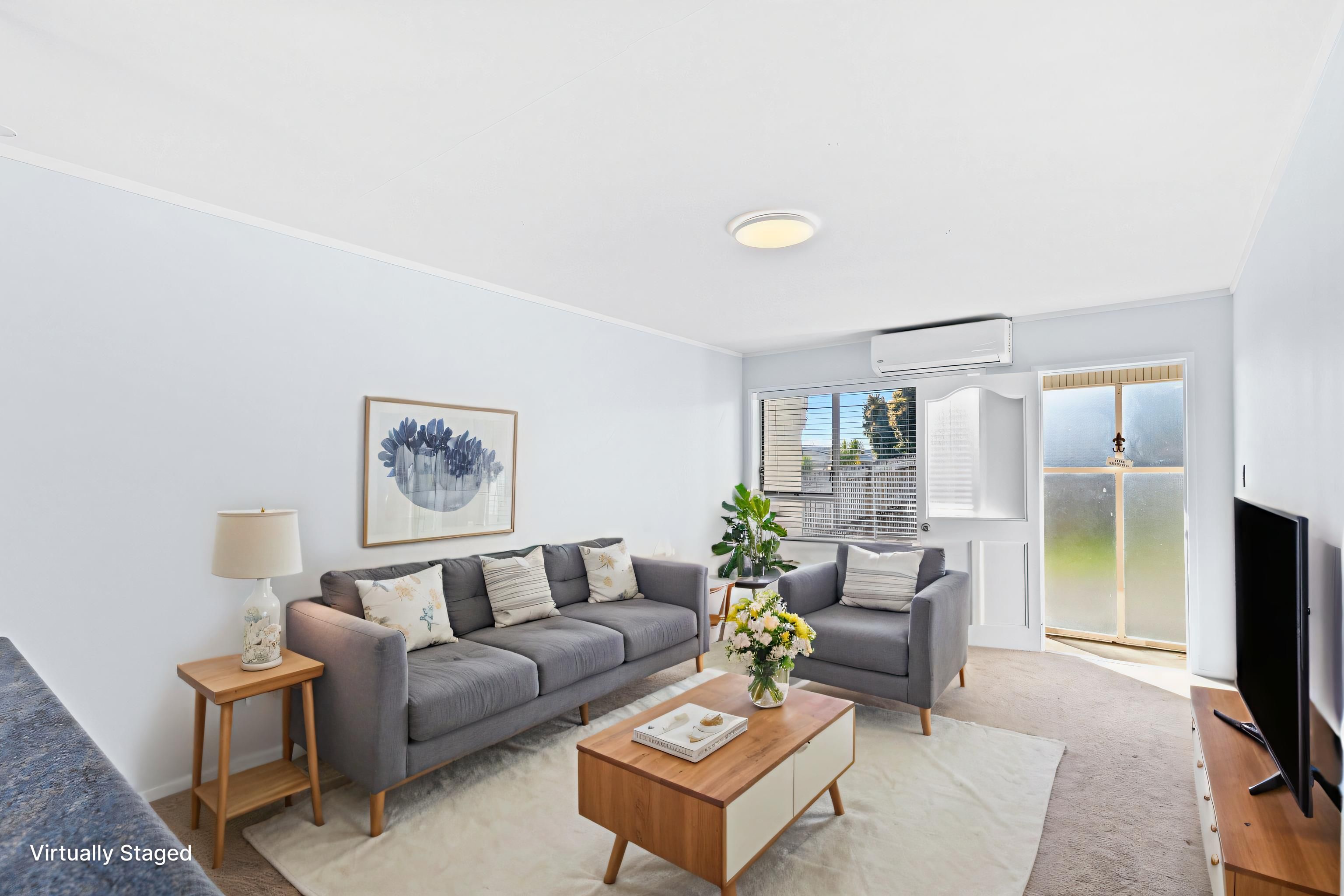 1/2 Simon Ellice Drive, Bayview, North Shore City