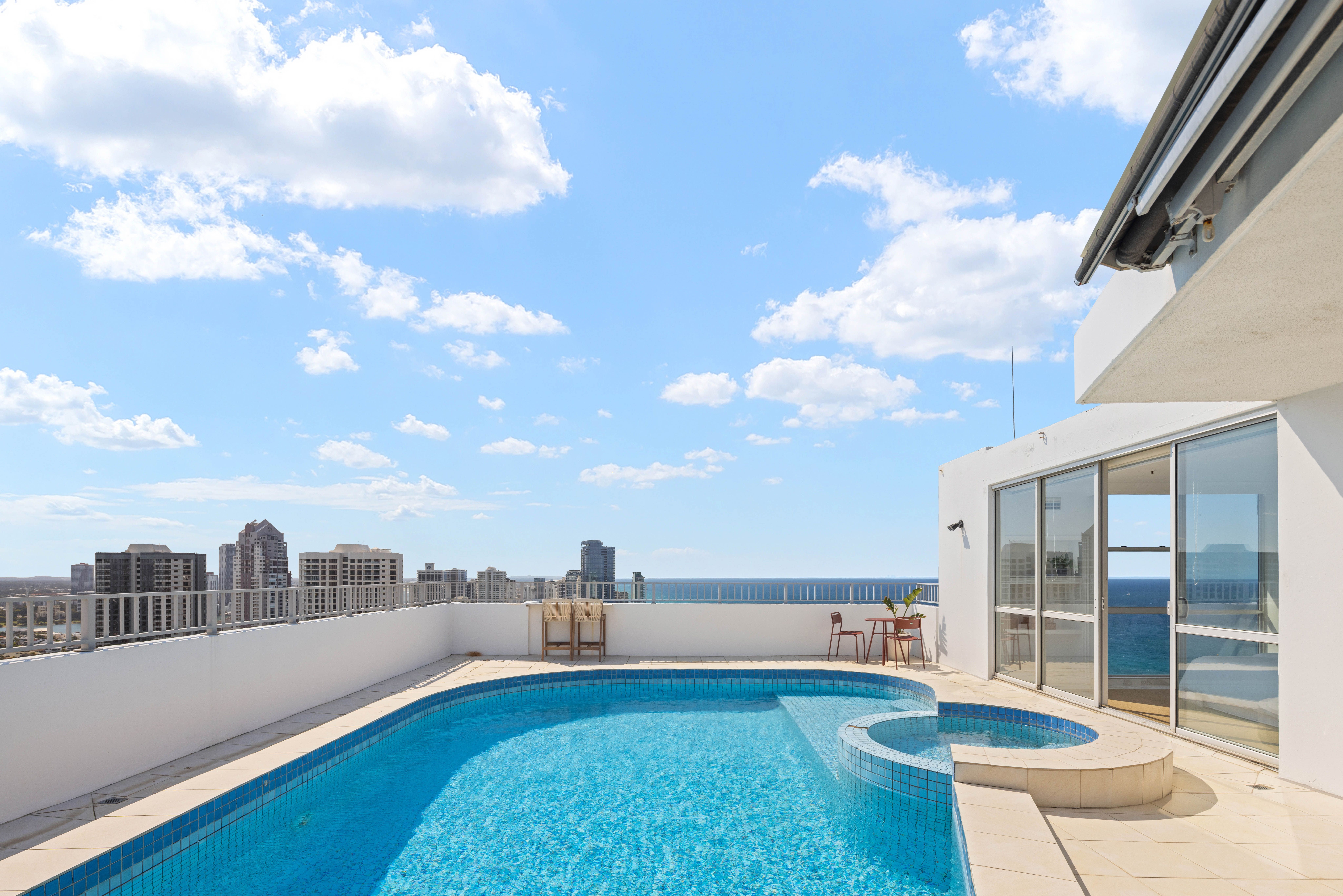 3301/3422 Surfers Paradise Boulevard — photo 10 of 12
