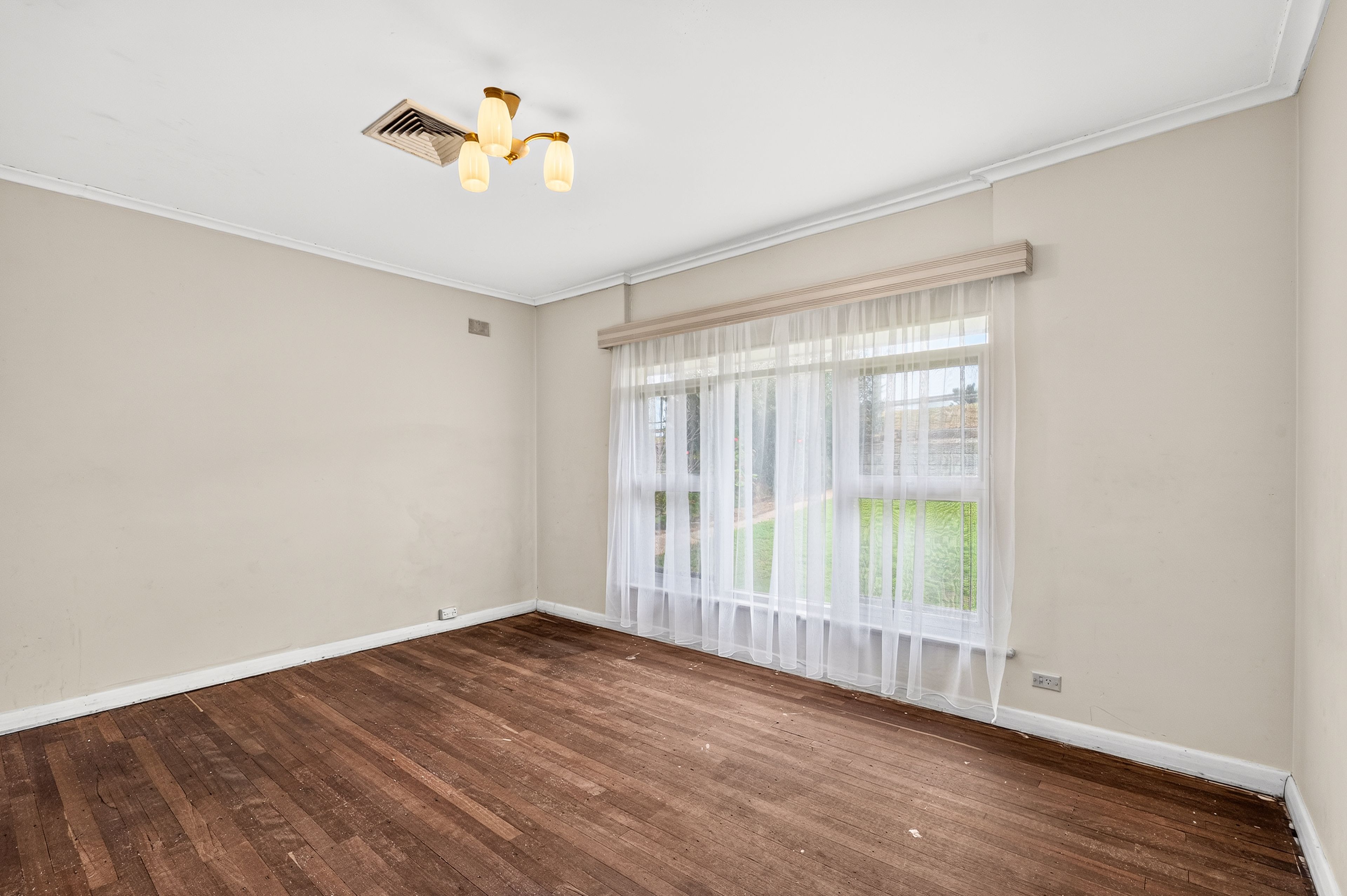 119 Main South Road — photo 9 of 12