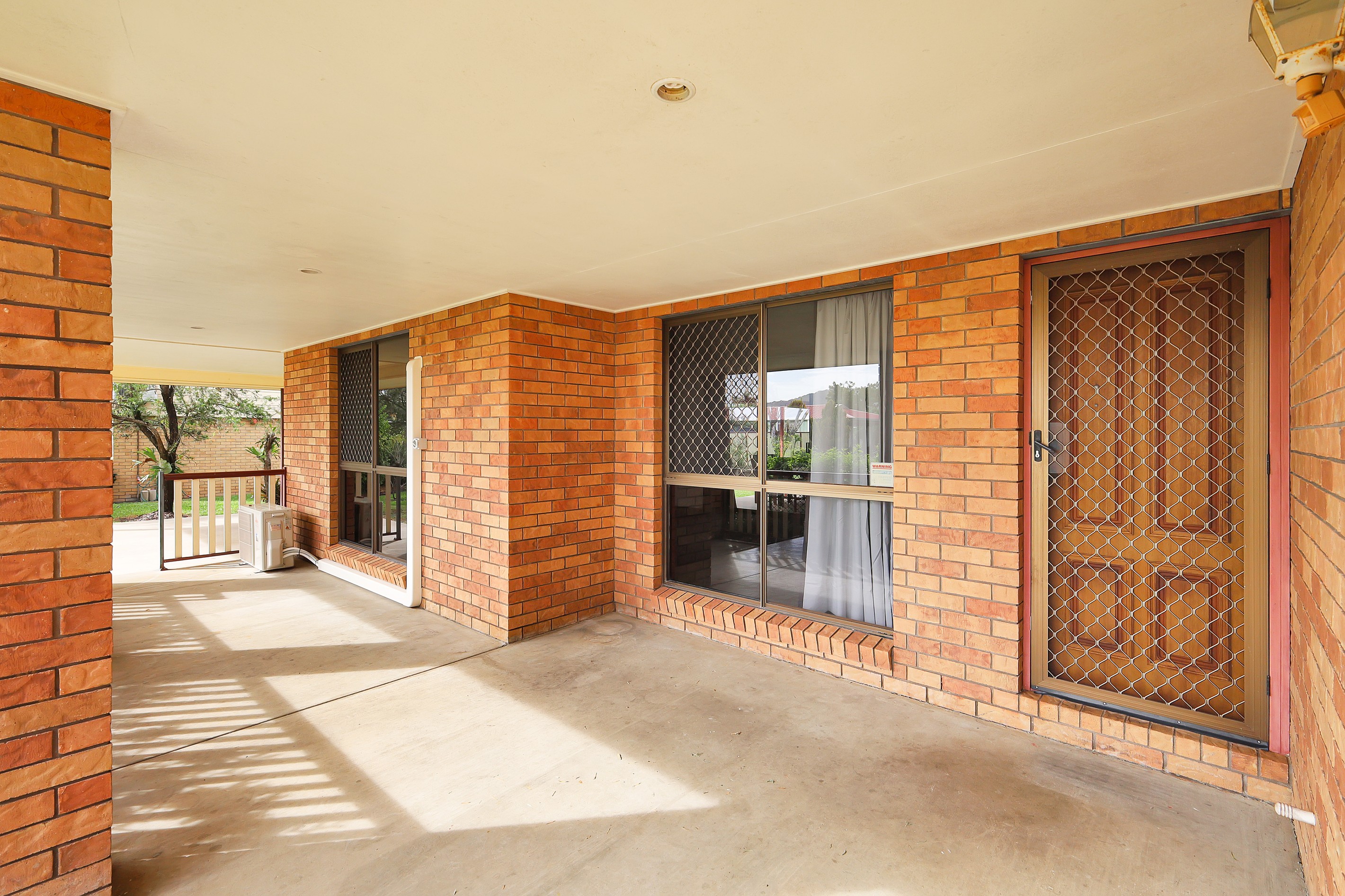 4 Fremont Avenue, Sarina, QLD 4737