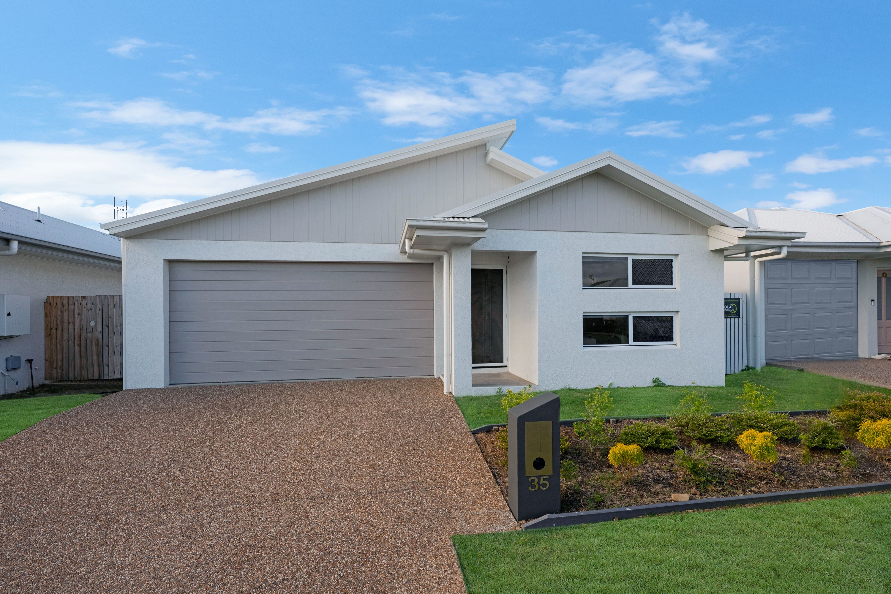 35 Liriope Crescent — photo 15 of 20