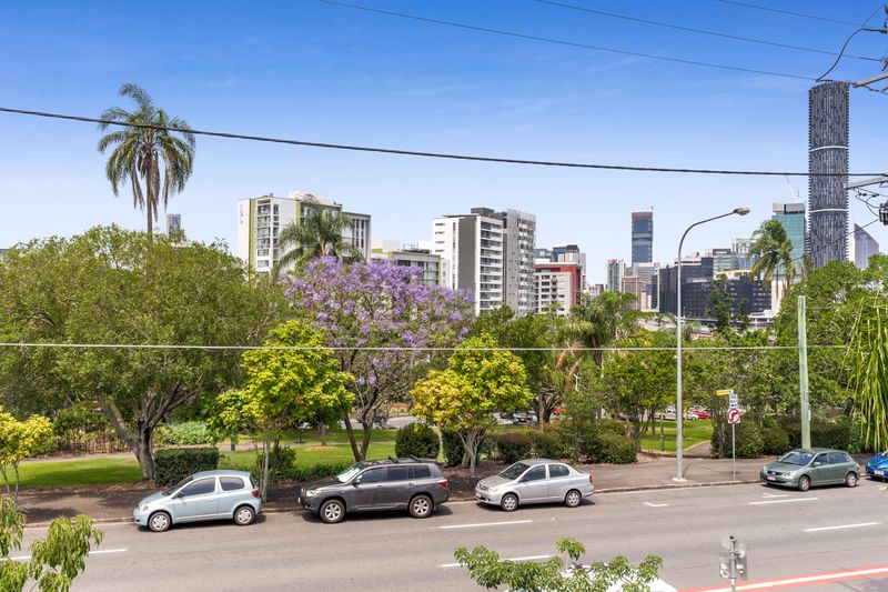 Commercial Commercial Property Sold Petrie Terrace, QLD 172174 Petrie