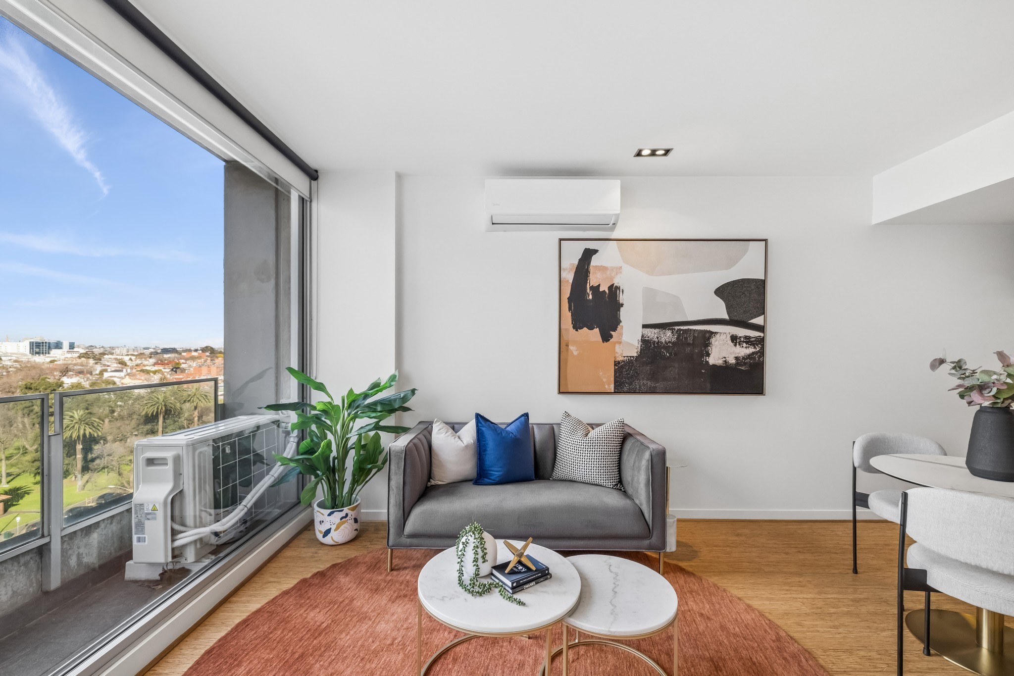 901V/162 Albert Street, East Melbourne, VIC 3002