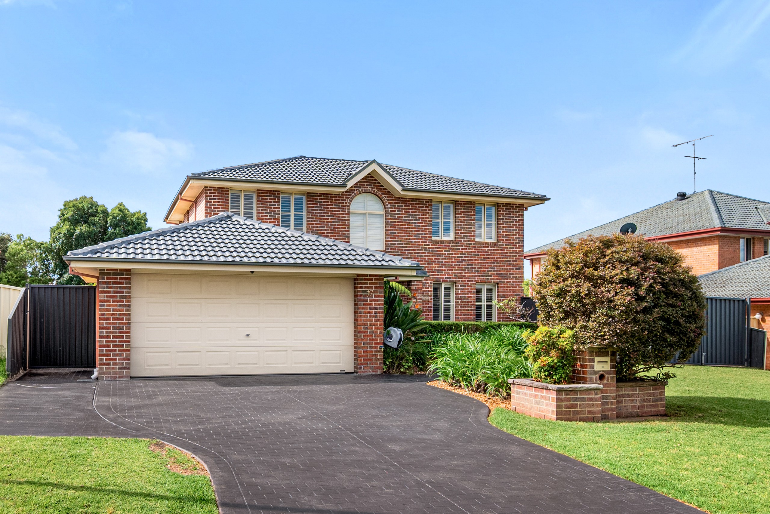 77 Muru Drive, Glenmore Park, NSW 2745