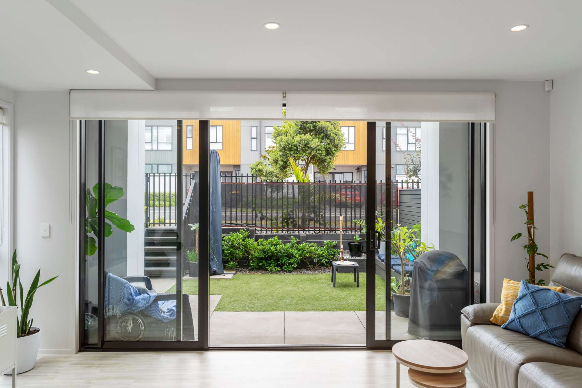 13 Gateway Avenue photo 12