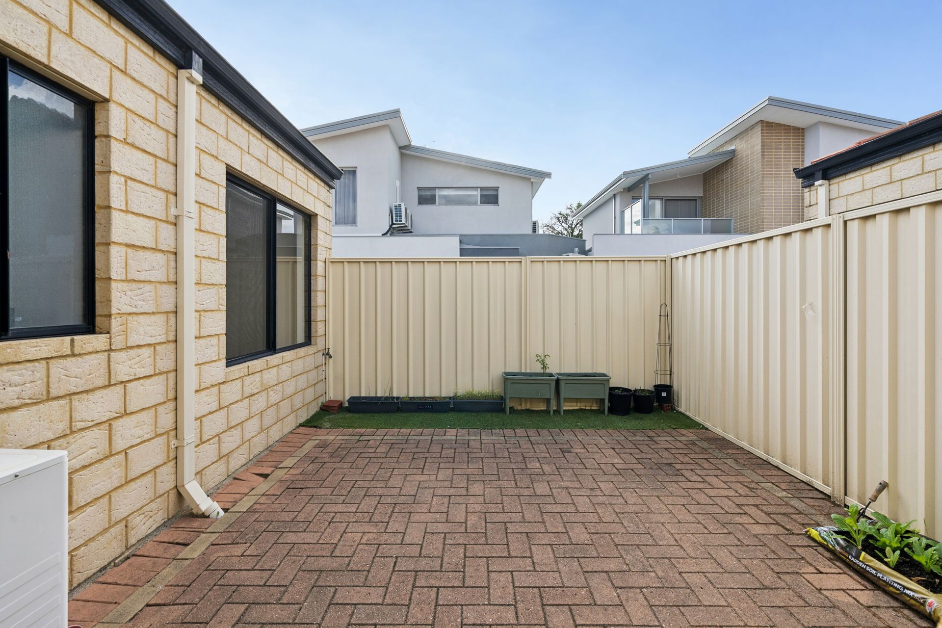 3/56-58 Henry Street — photo 15 of 23