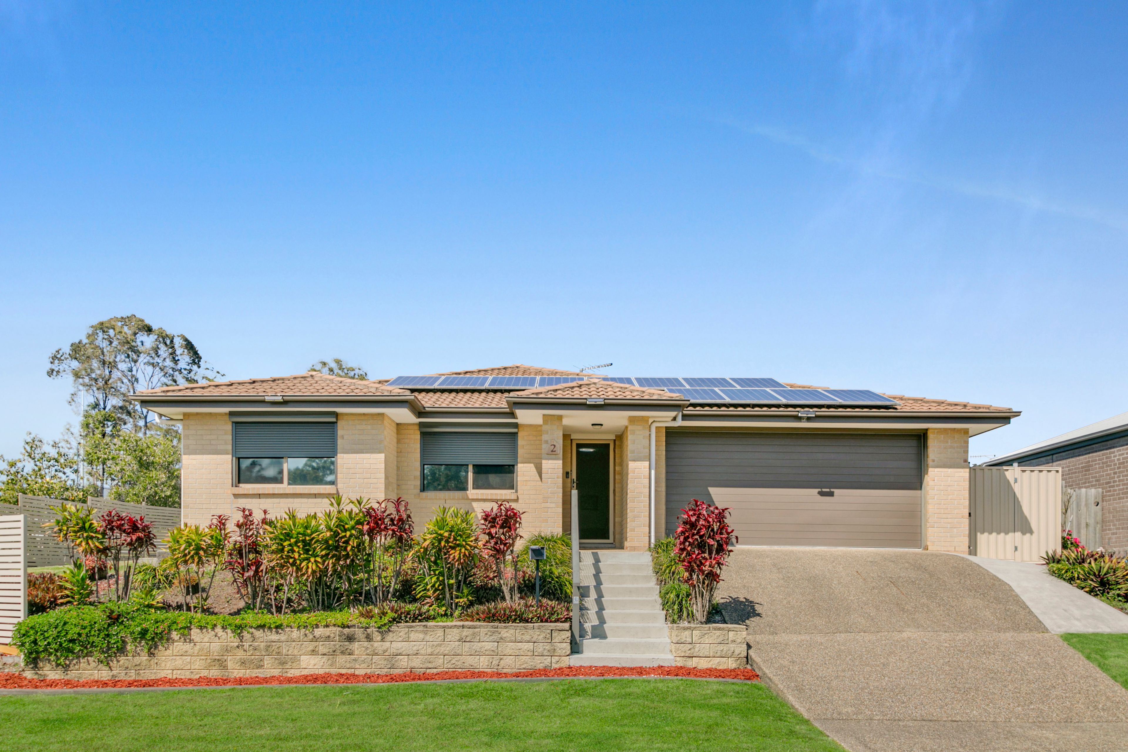 1/2 Winchester Crescent, Pimpama, QLD 4209