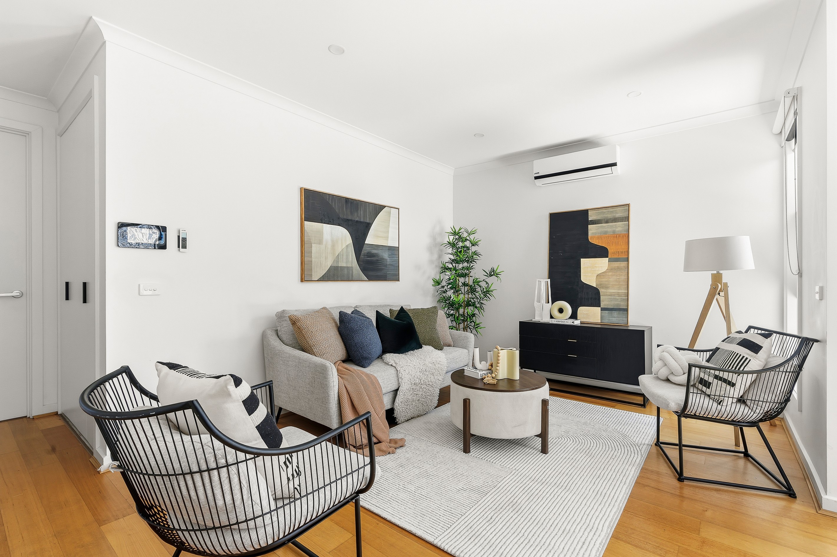 2/4 Talbett Street, Burwood, VIC 3125