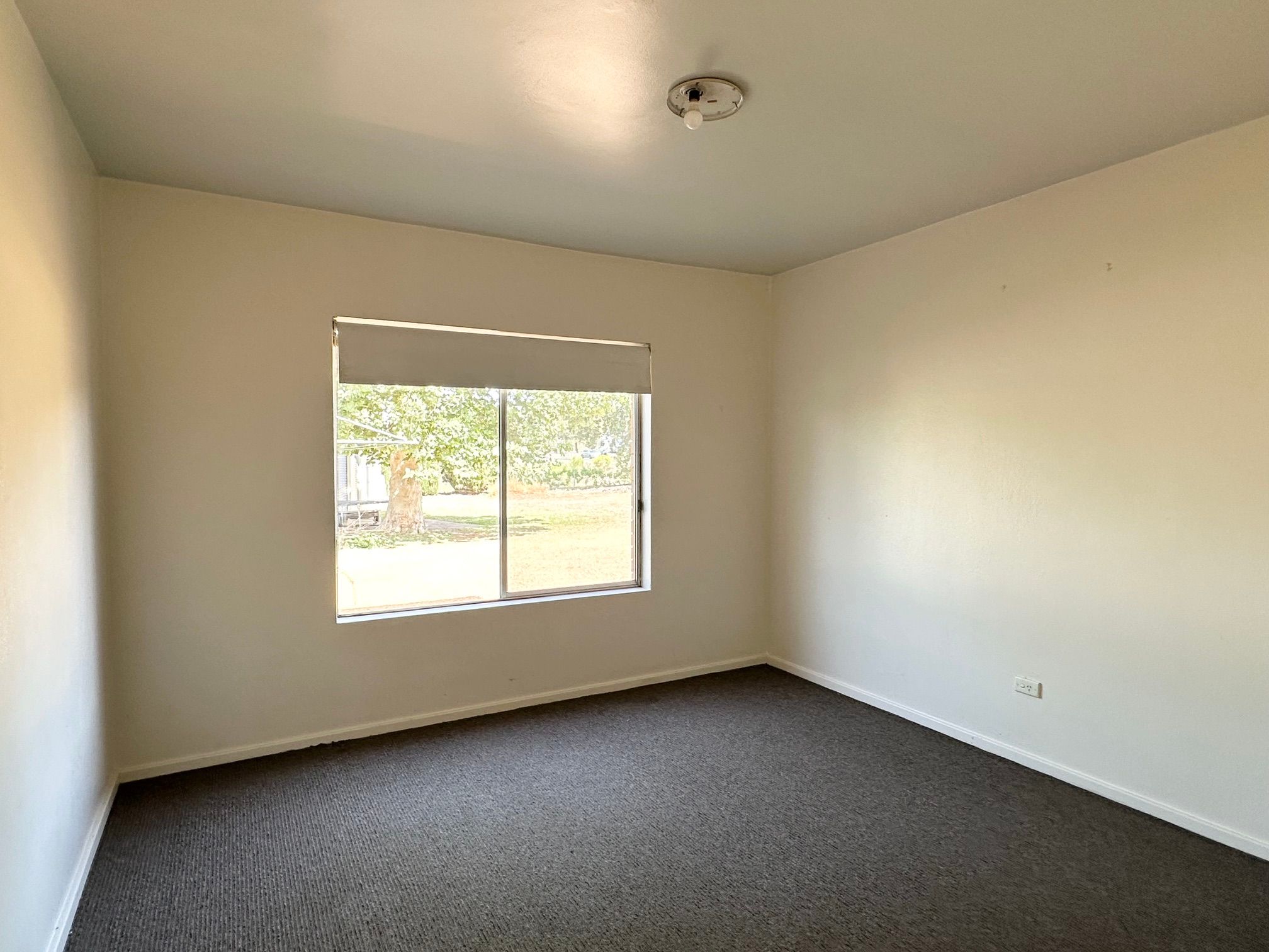 2/12 KOOKORA Street — photo 4 of 6
