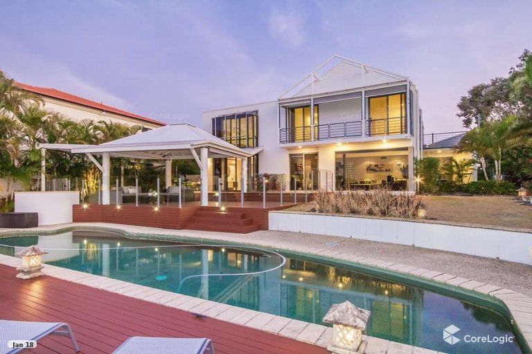 28 Bollard Circuit, Clear Island Waters, QLD 4226