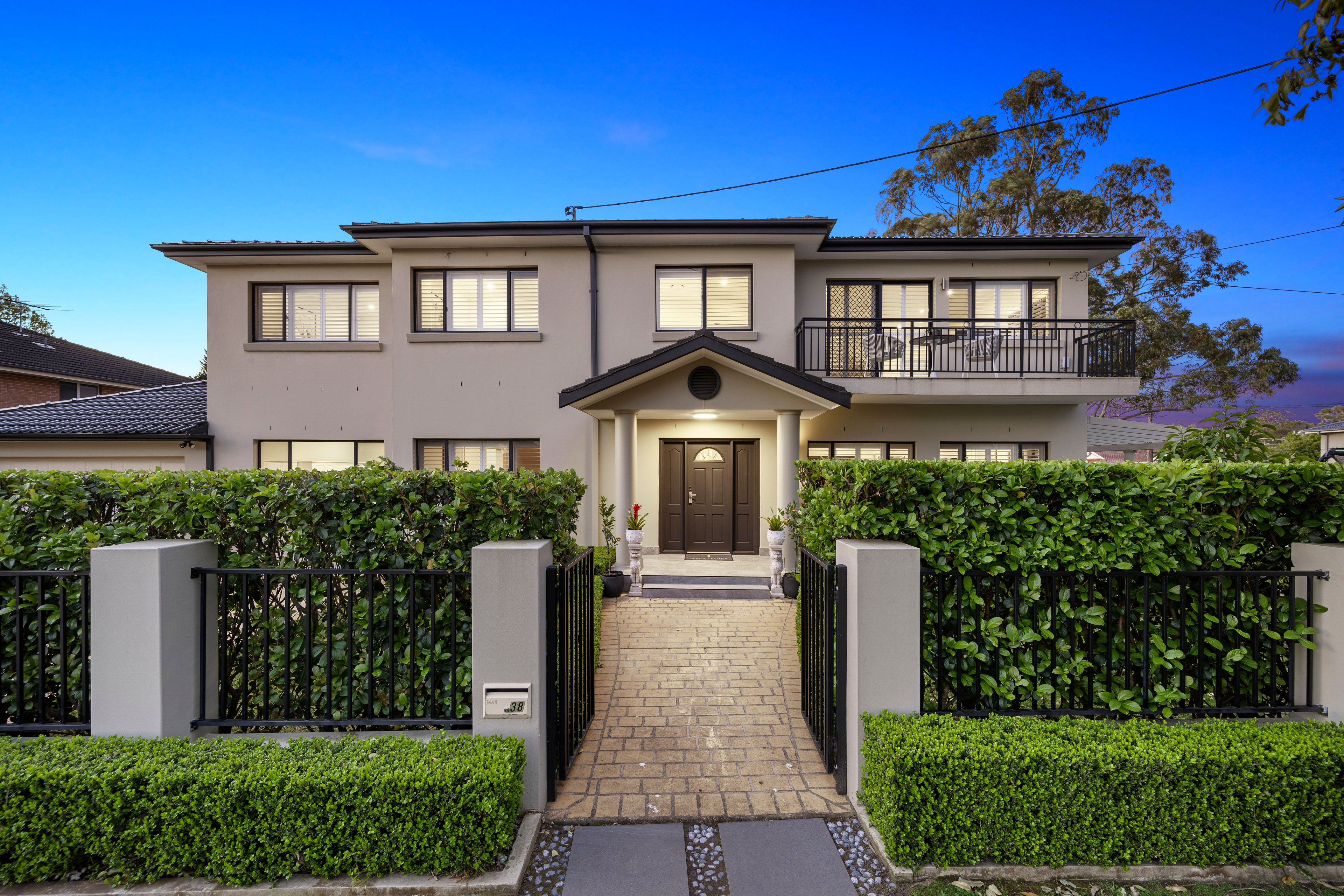 38 Arthur Street, Forestville NSW 2087