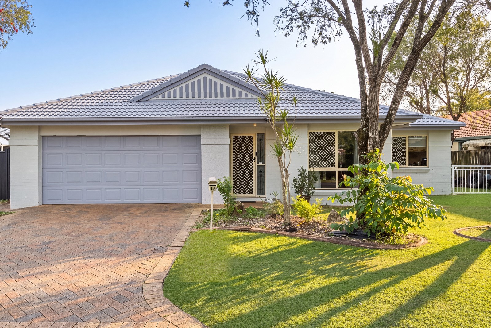 16 Stanford Avenue, Varsity Lakes, QLD 4227