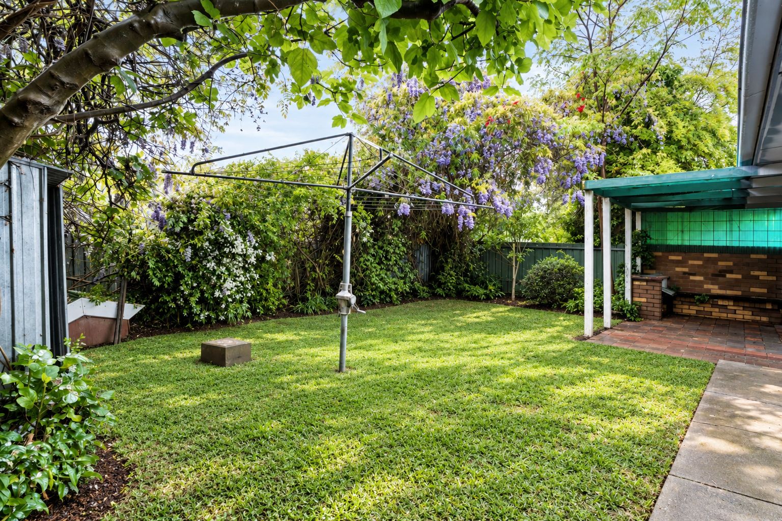 1/919 Tullimbar Street — photo 12 of 13