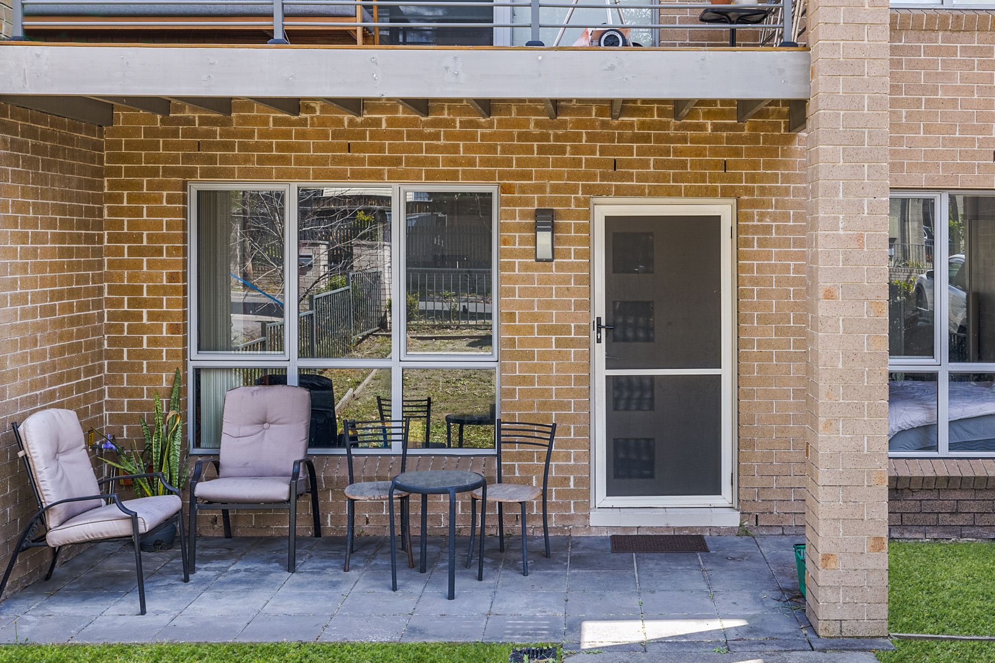 2/21 Cronin Place, Bonnyrigg, NSW 2177