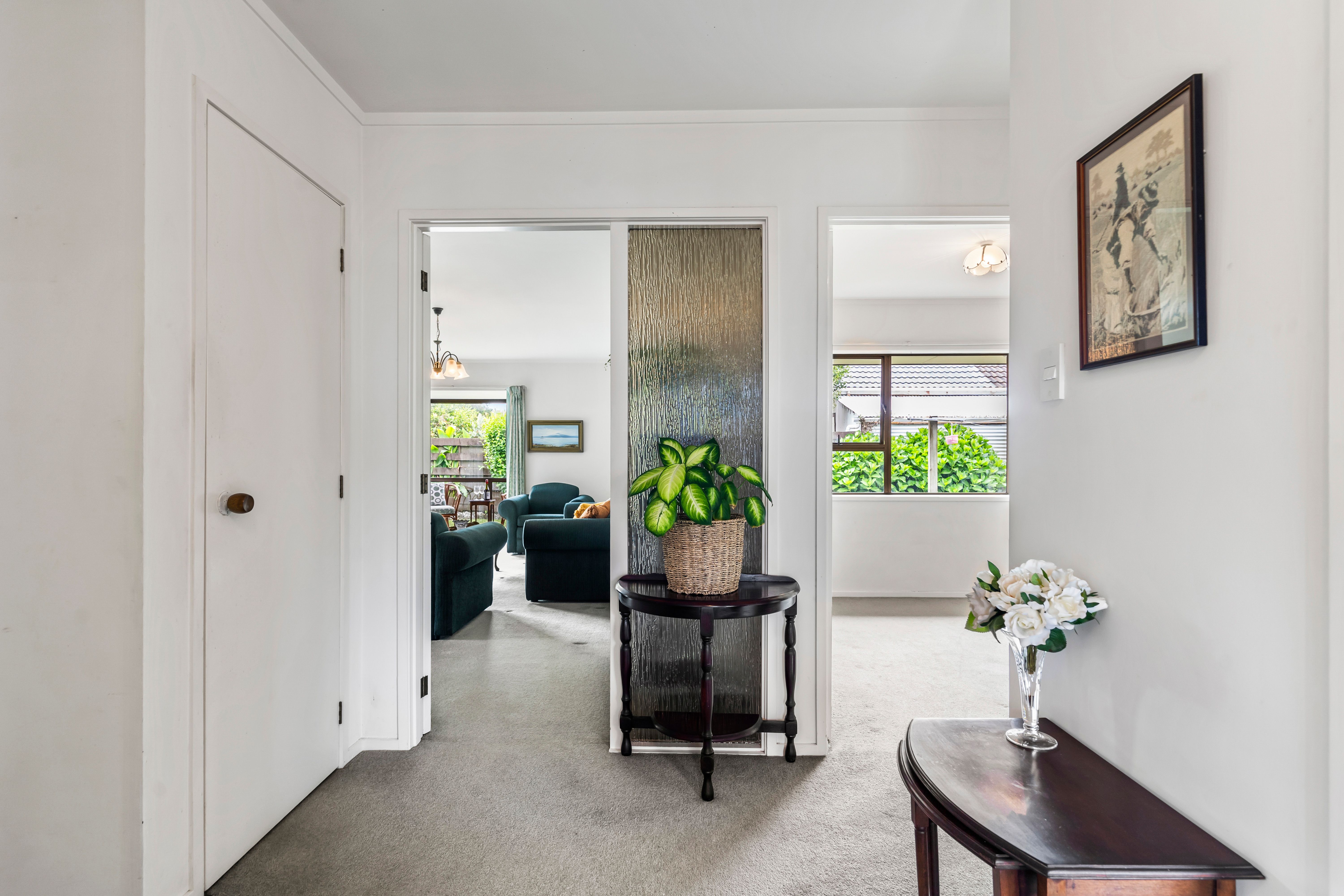 2/13 Cornelian Crescent, Half Moon Bay, Manukau City