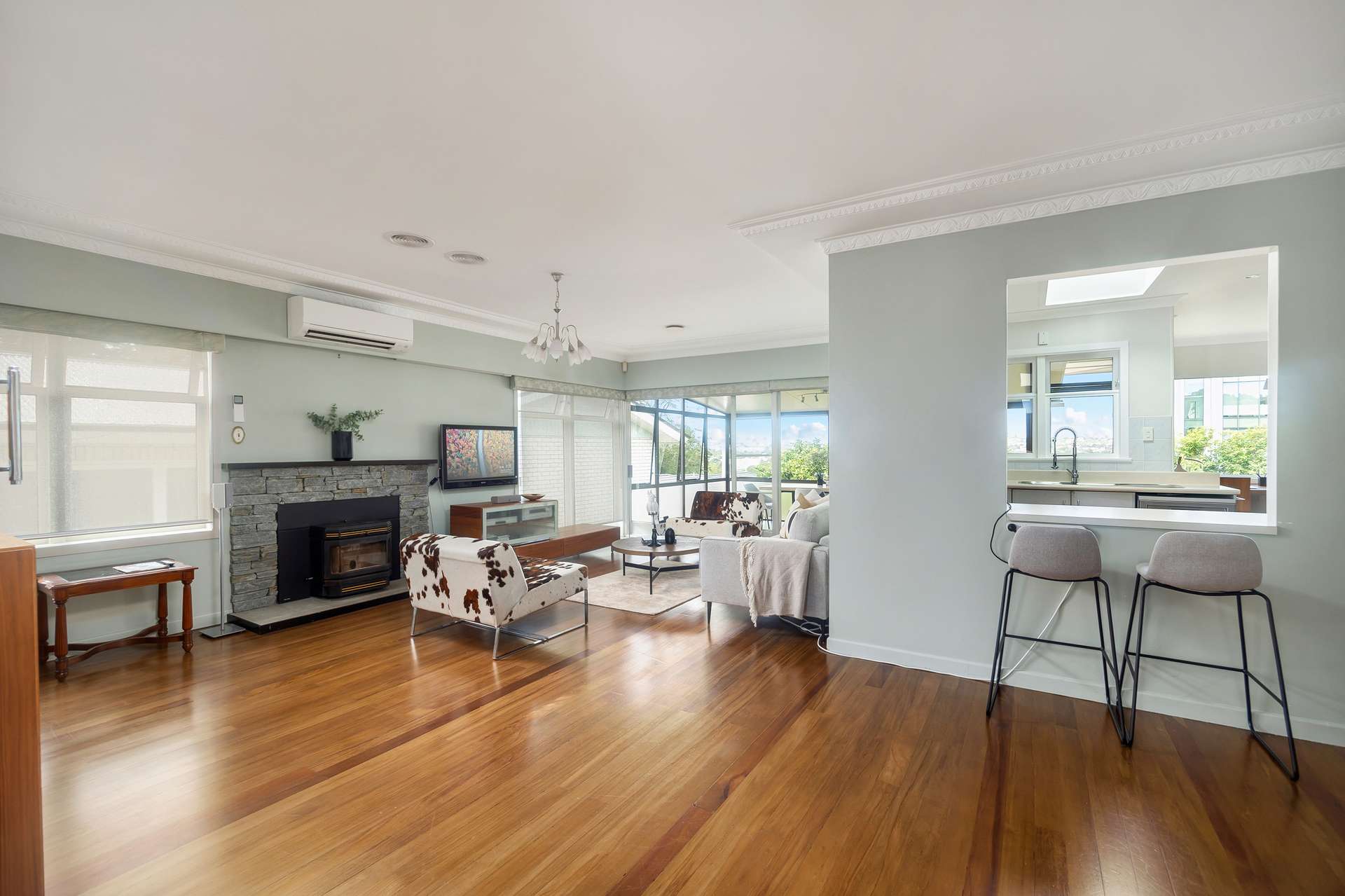 106 Mount Albert Road photo 1