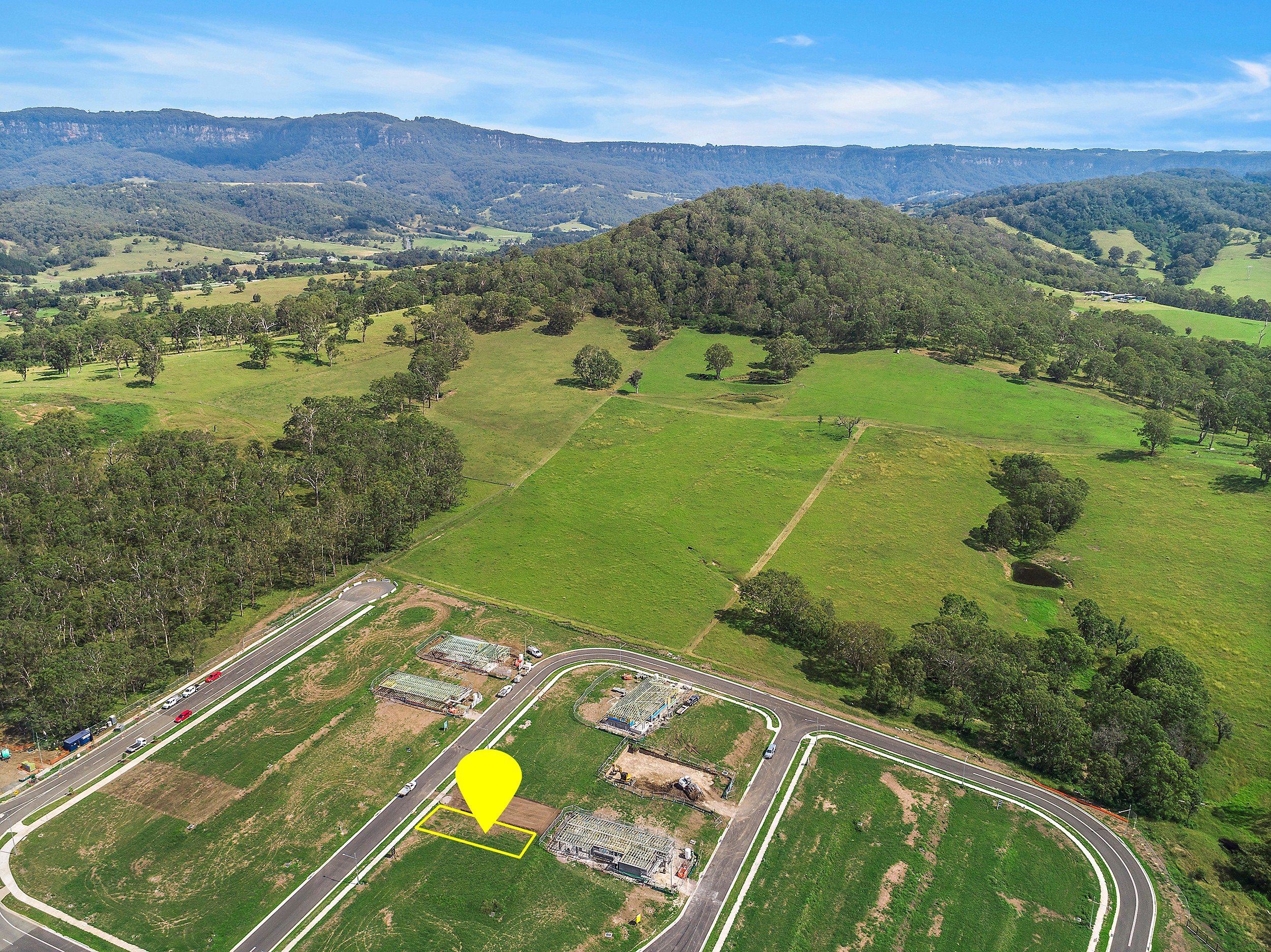 6 Coral Tree Crescent, Calderwood, NSW 2527