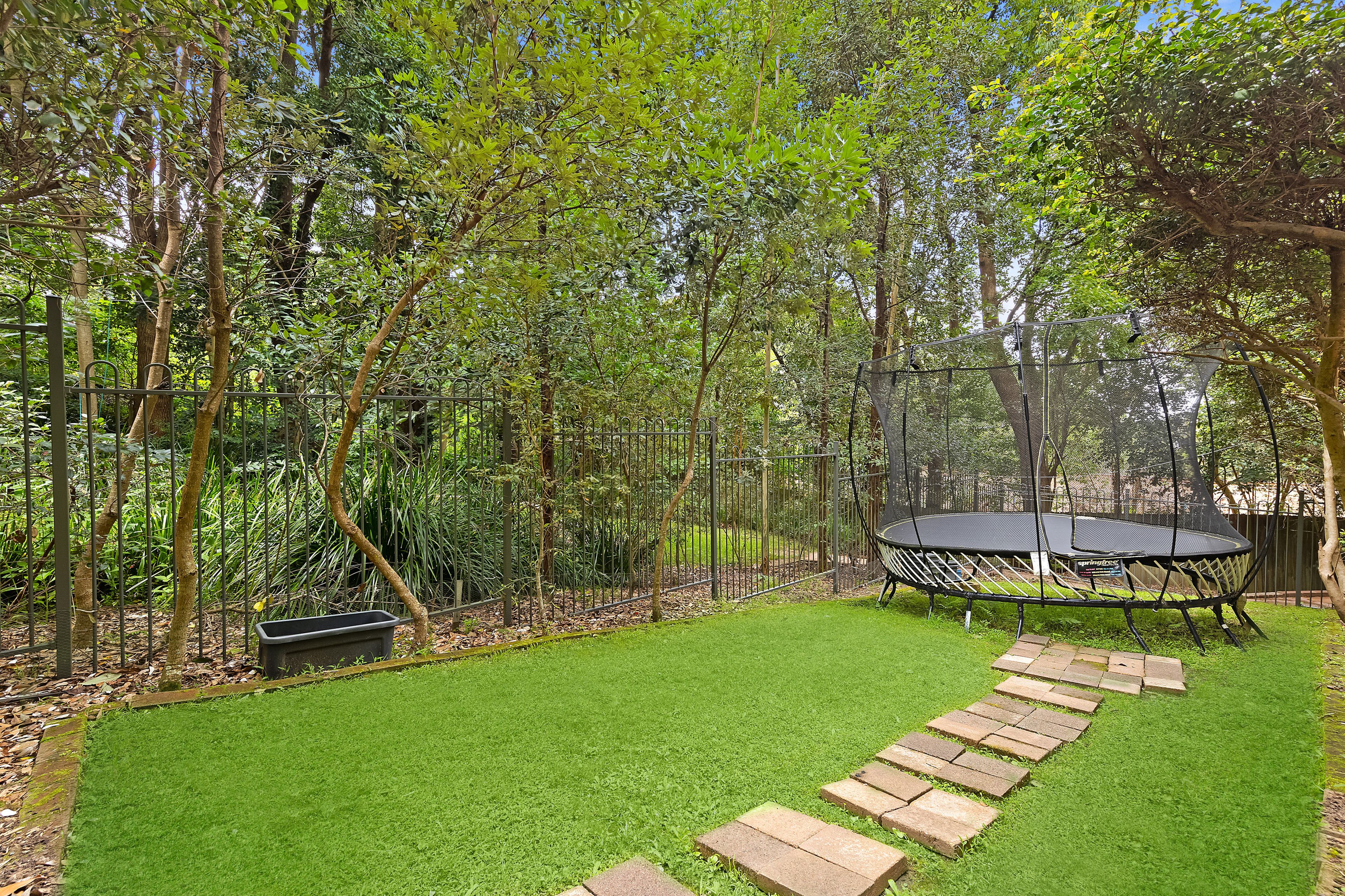 101/3-5 Clydesdale Place, Pymble, NSW 2073