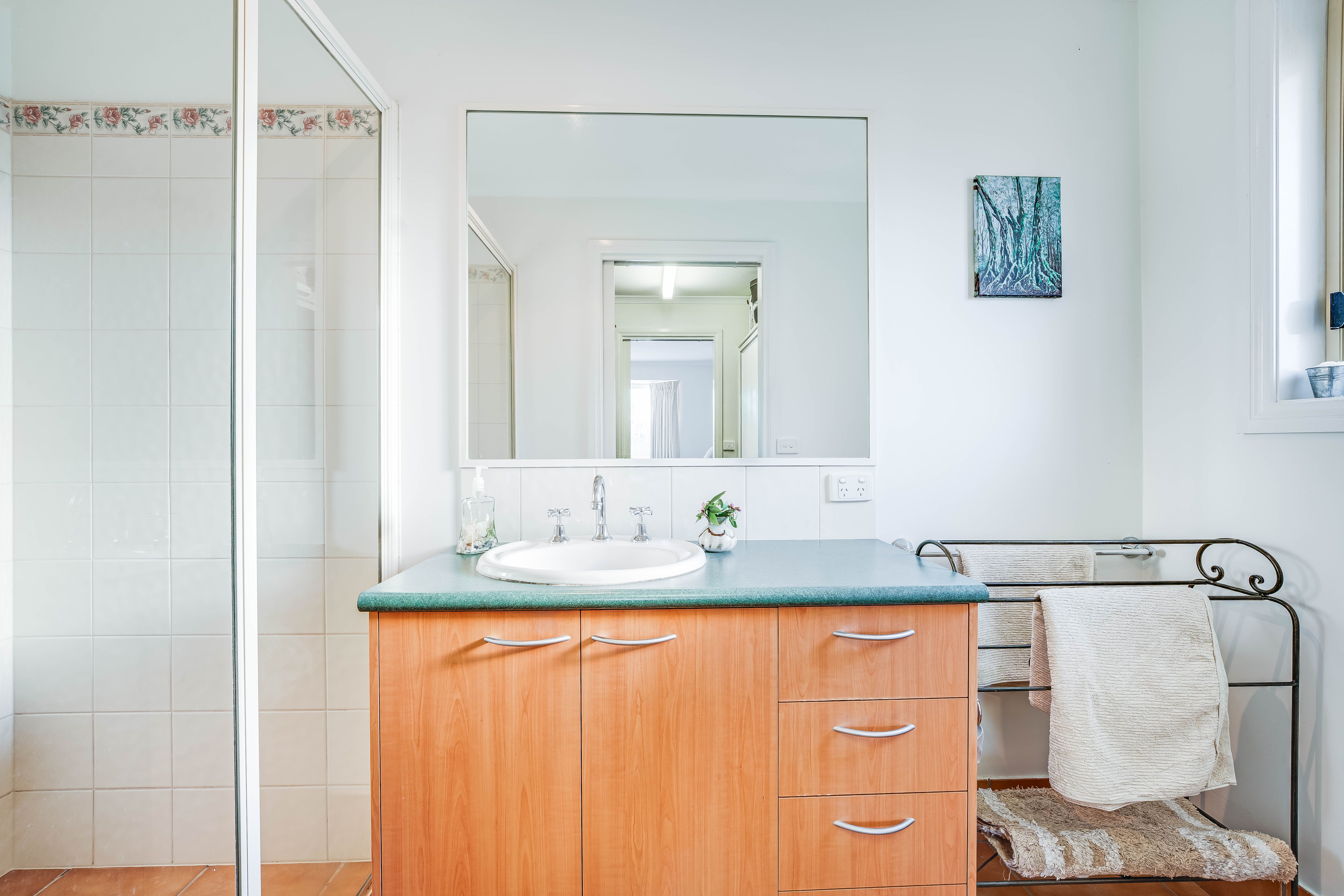 663 Pearsall Street — photo 9 of 30
