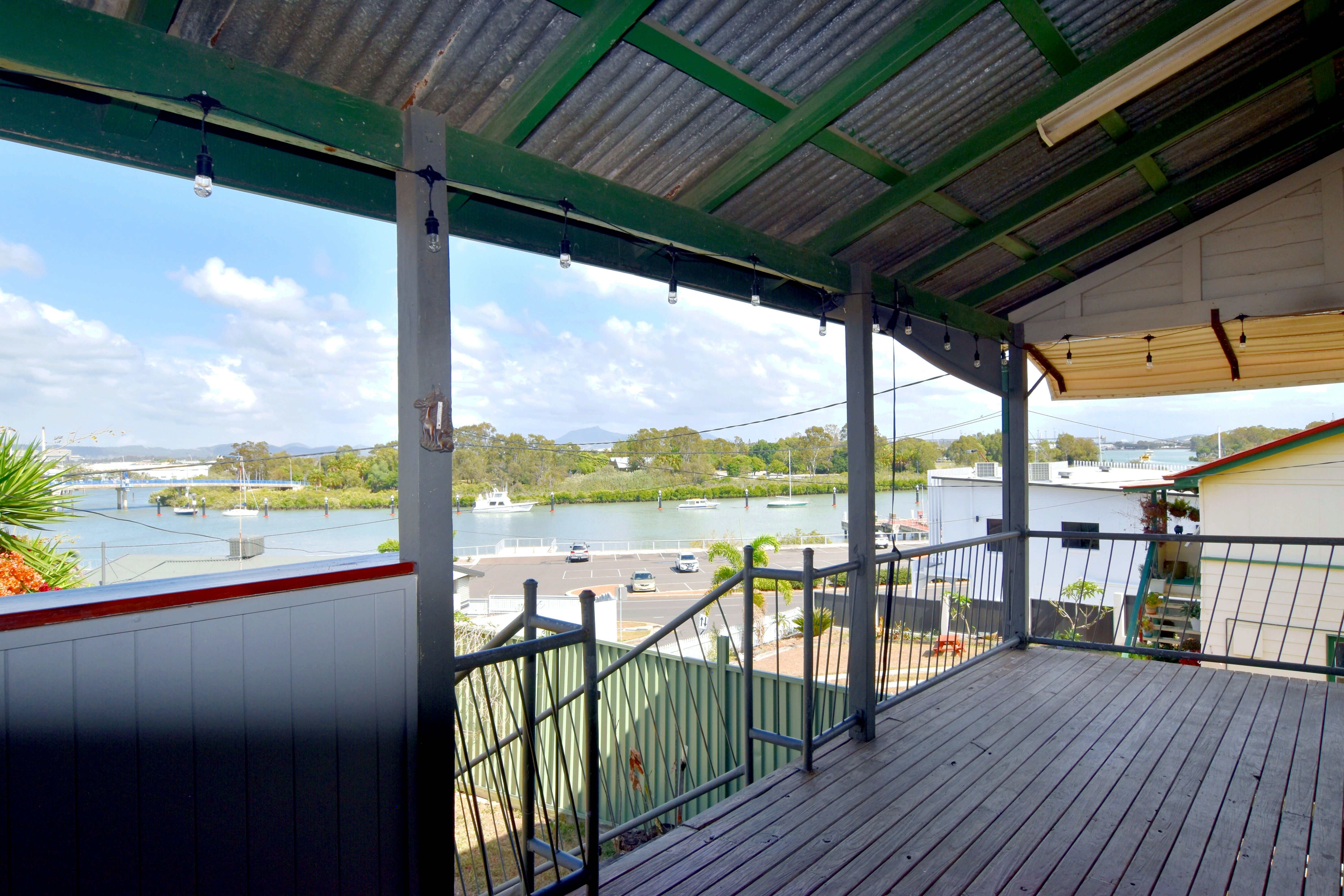 6 Oaka Lane, Gladstone Central, QLD 4680