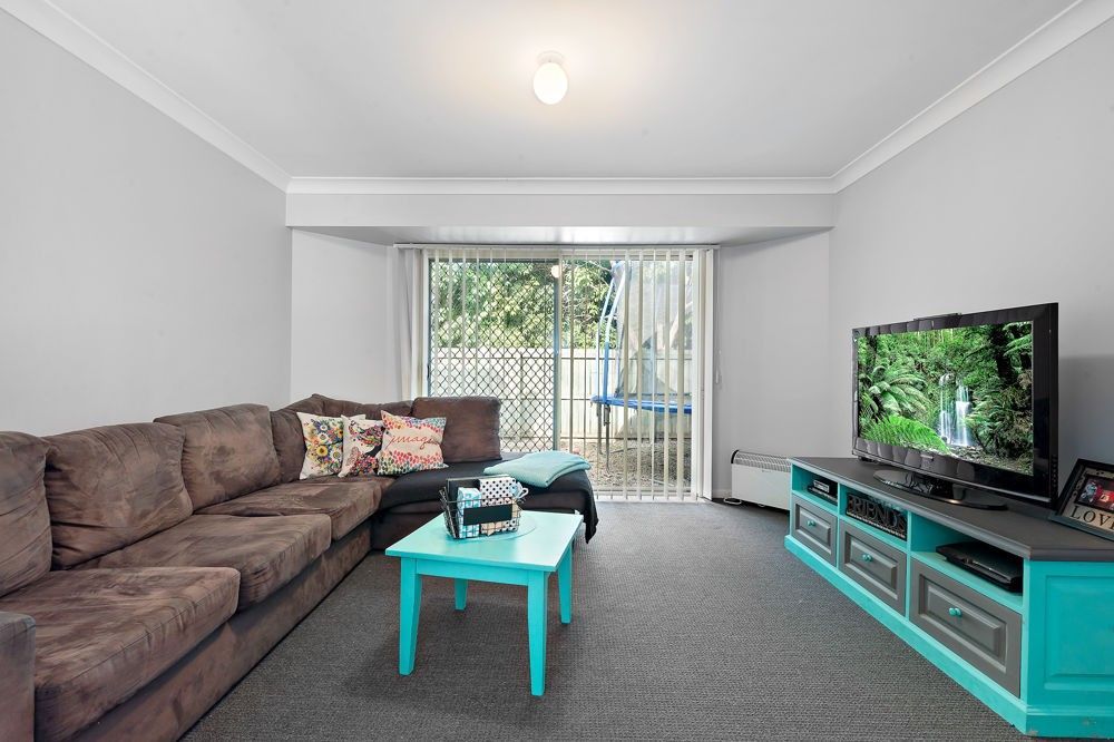 2 Esk Place, Kallangur, QLD 4503