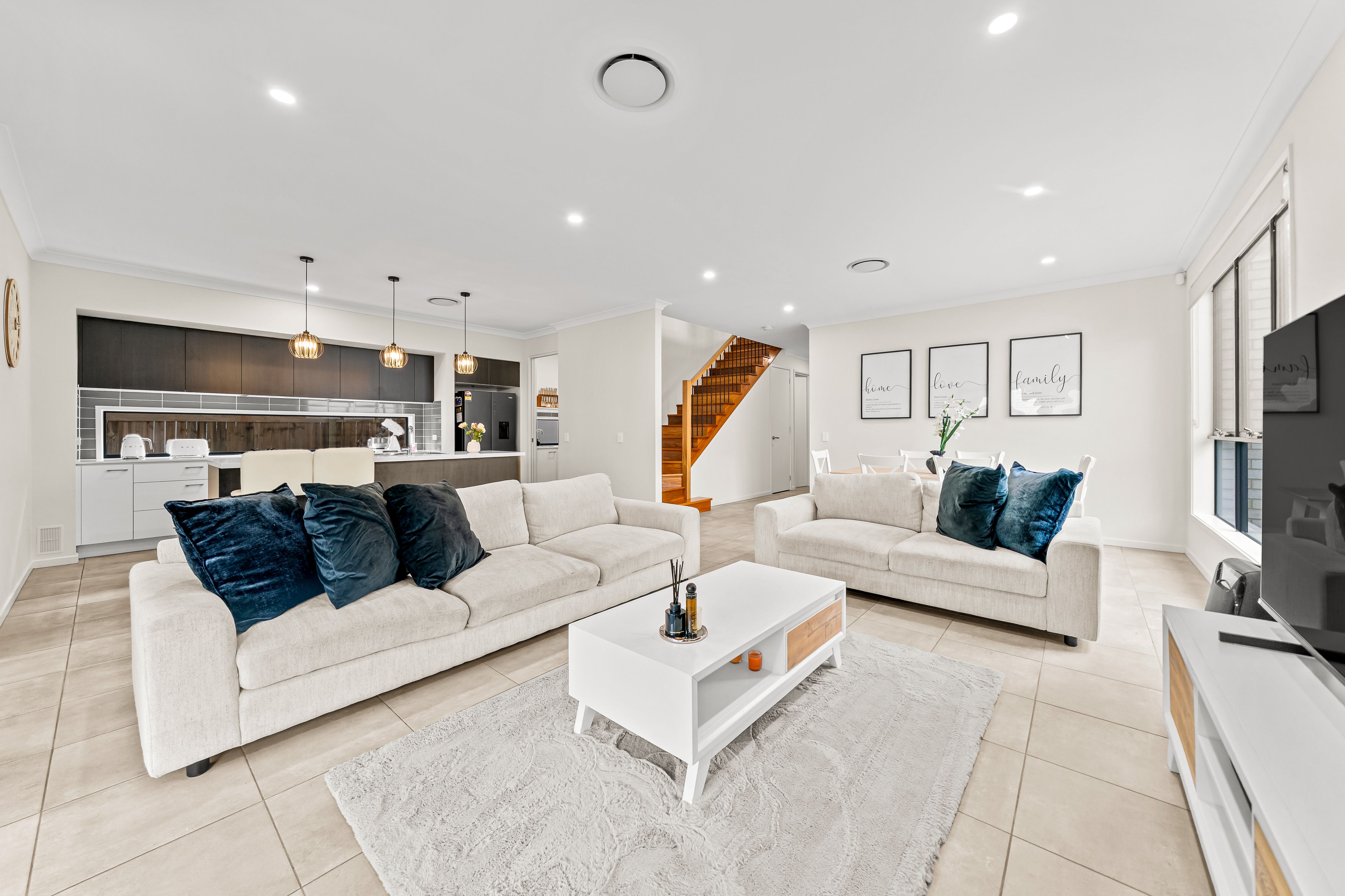 32 Rainworth Place — photo 11 of 30