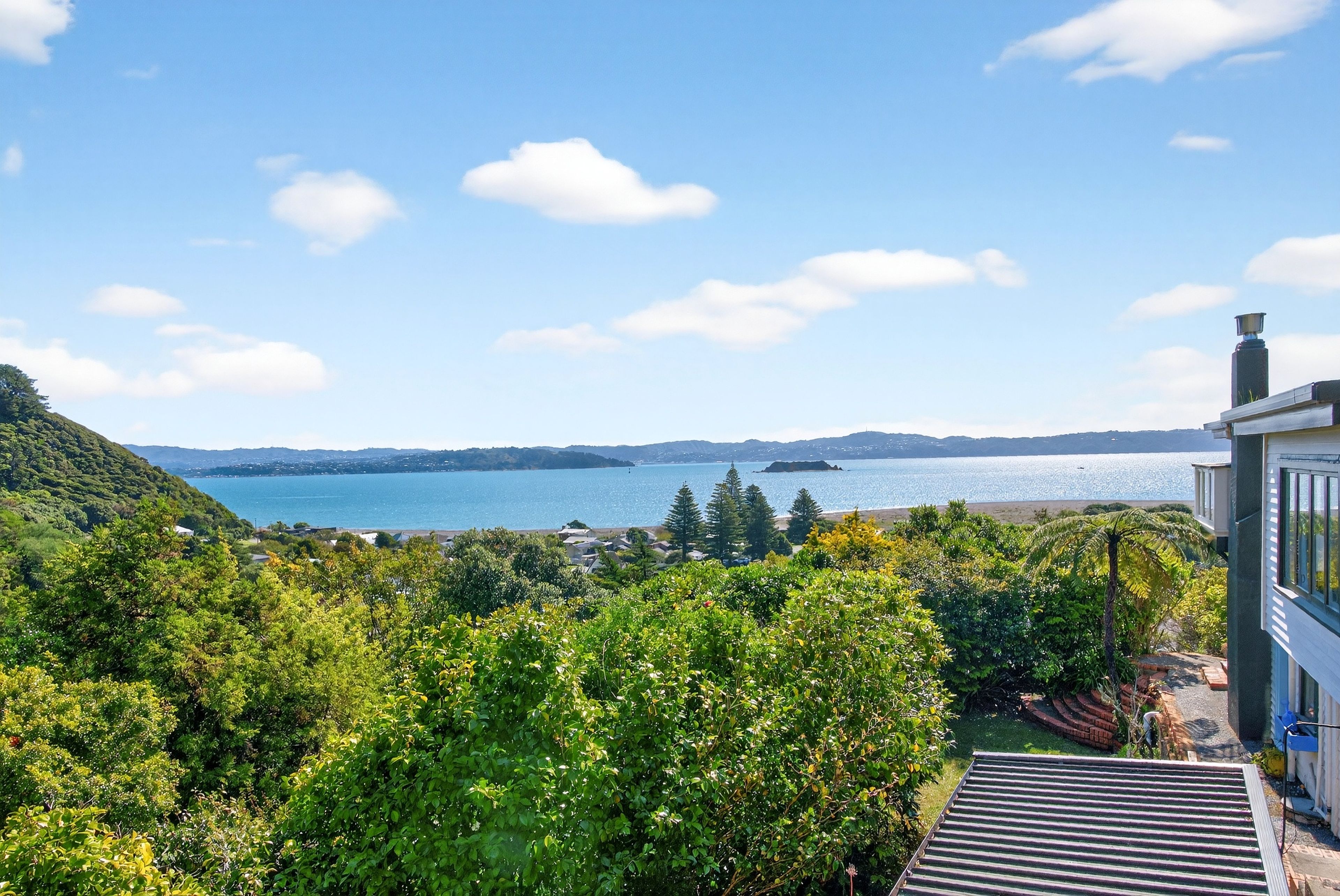 19 Karaka Street, Eastbourne, Lower Hutt City
