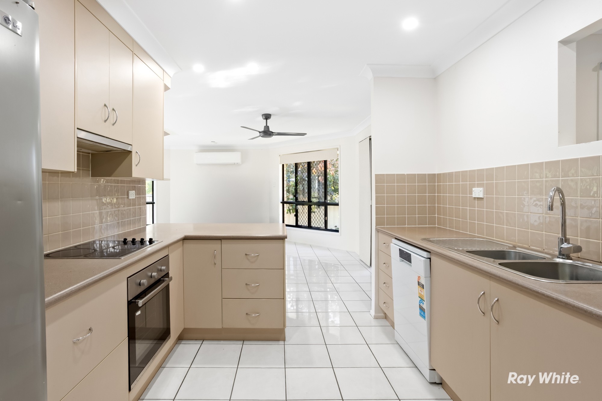 15 Olympia Avenue, Barlows Hill, QLD 4703