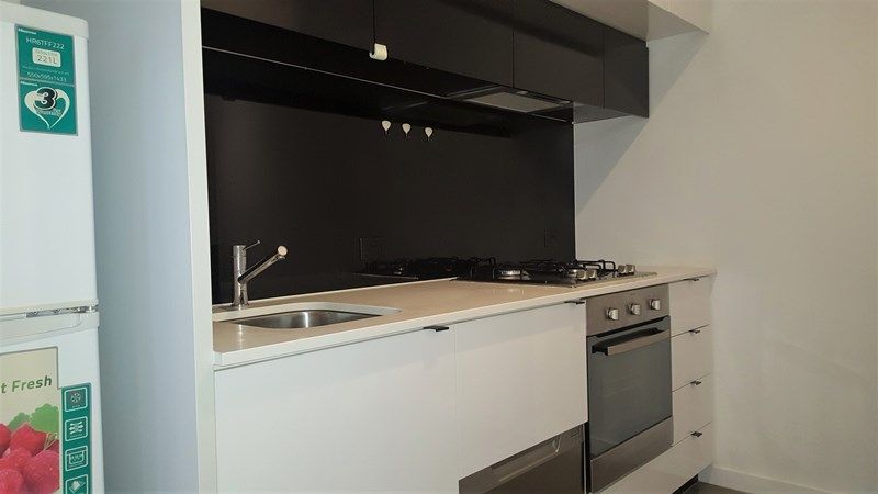 4501/80 A'Beckett Street — photo 3 of 11