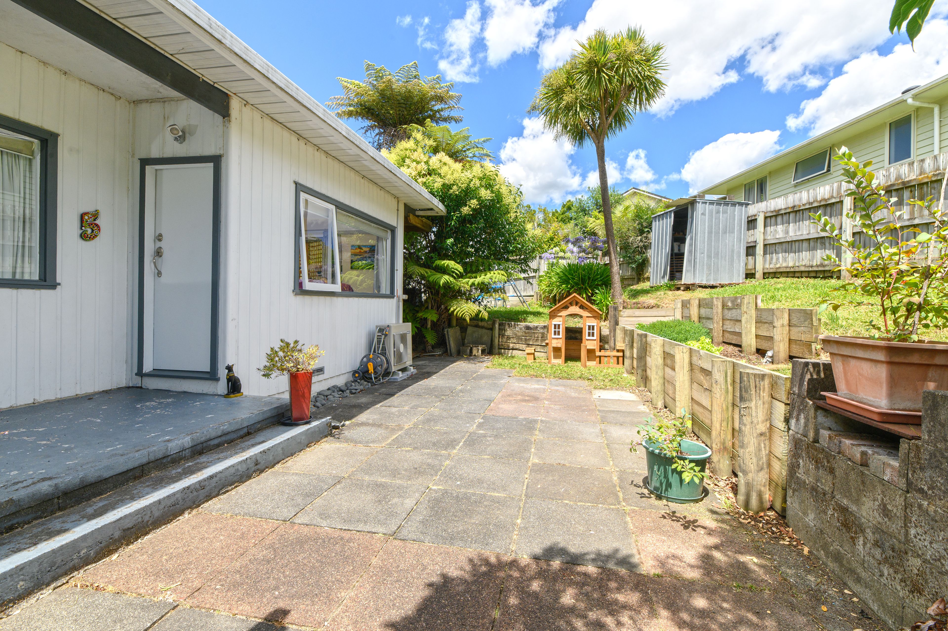 5/15 Valron Road, Te Atatu South, Waitakere City