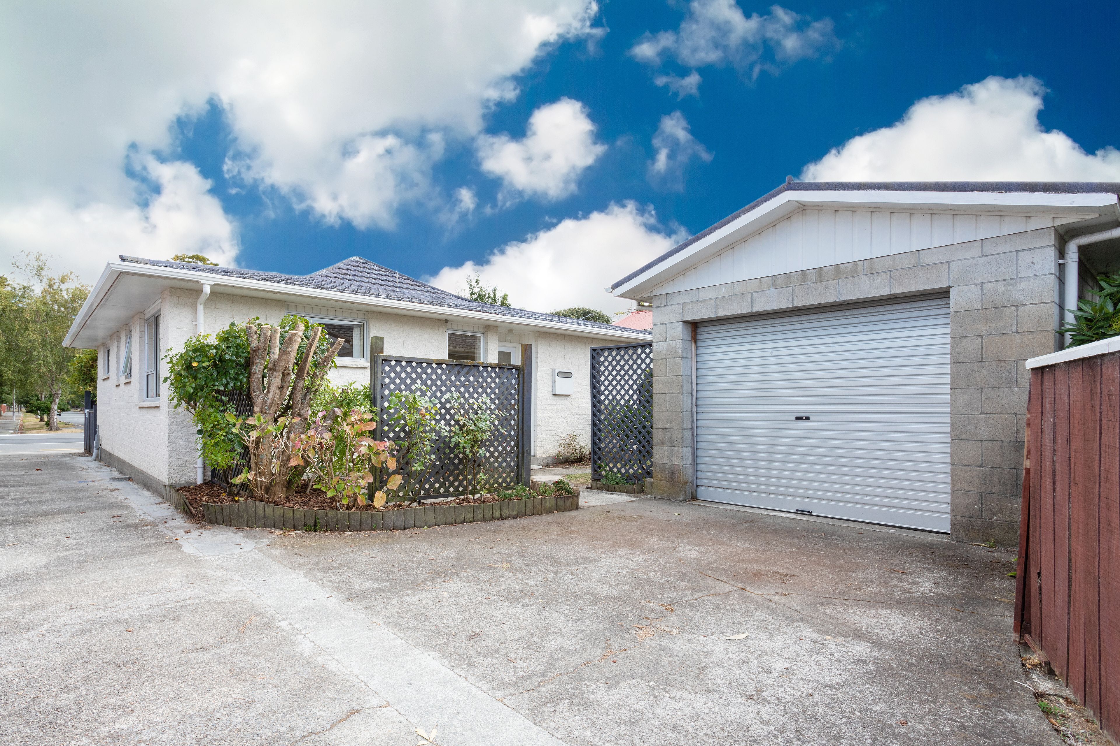 F1/392 Fergusson Drive, Heretaunga, Upper Hutt City