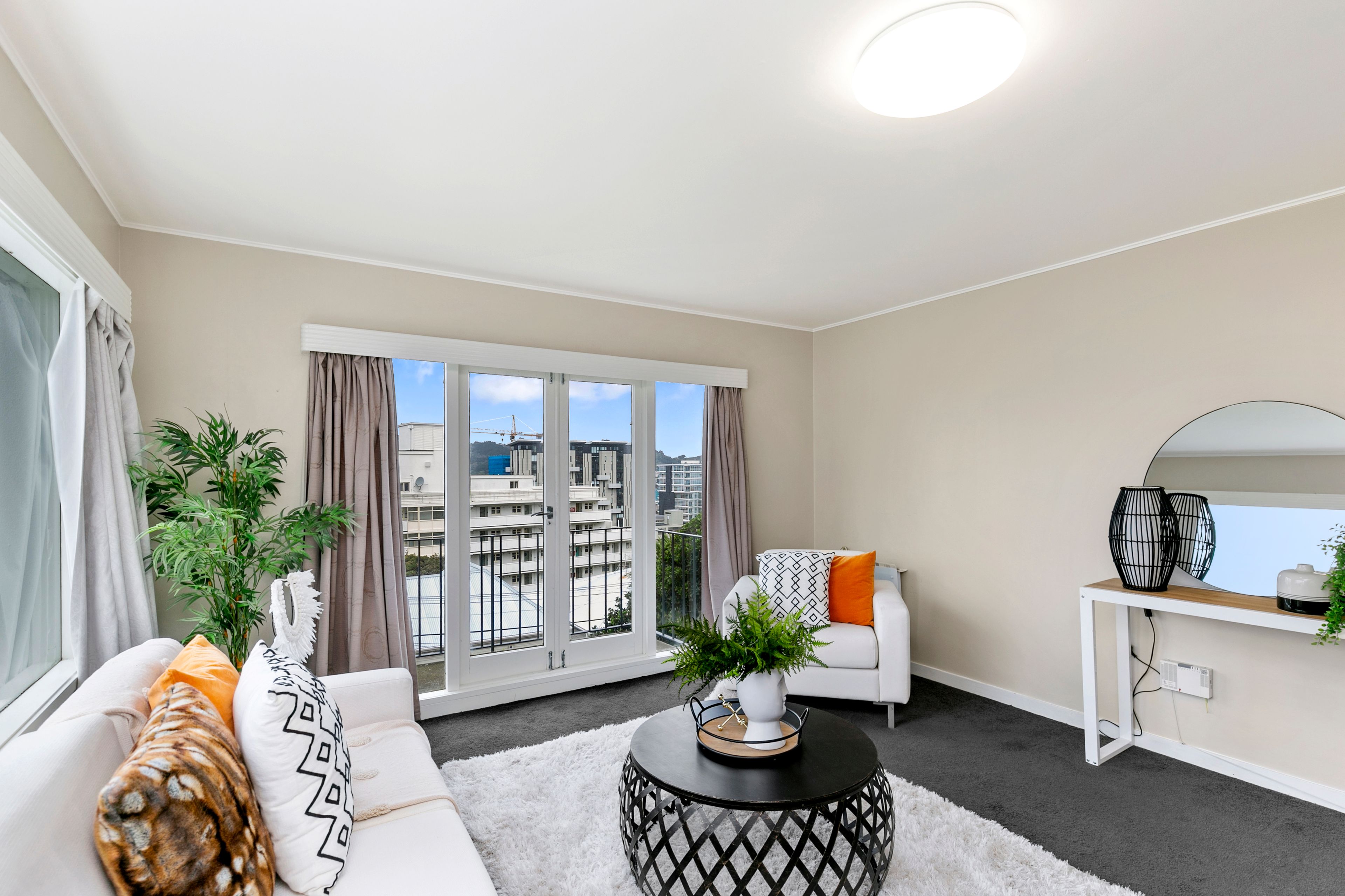 2E/255 The Terrace, Te Aro, Wellington City