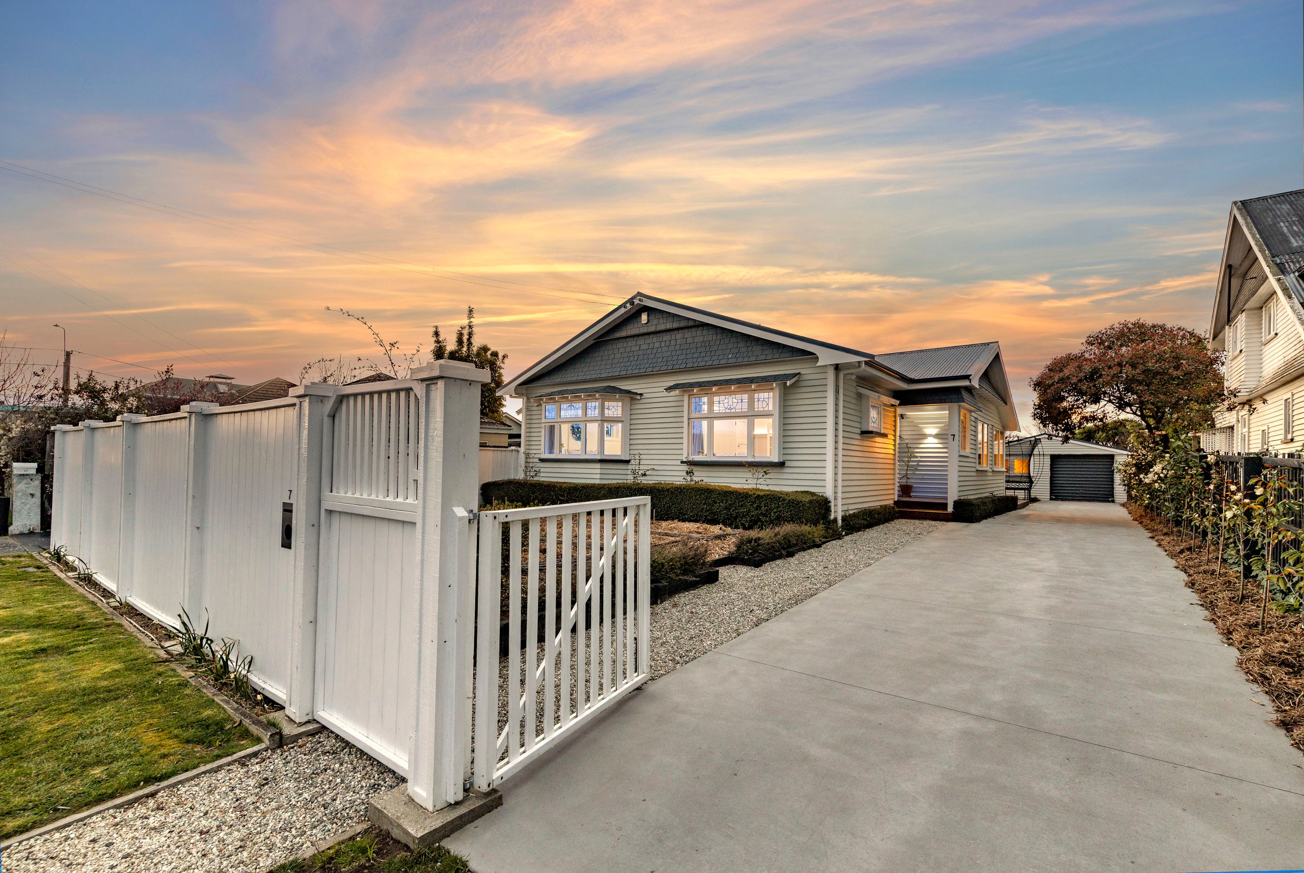 7 Stapletons Road, Richmond, Christchurch City