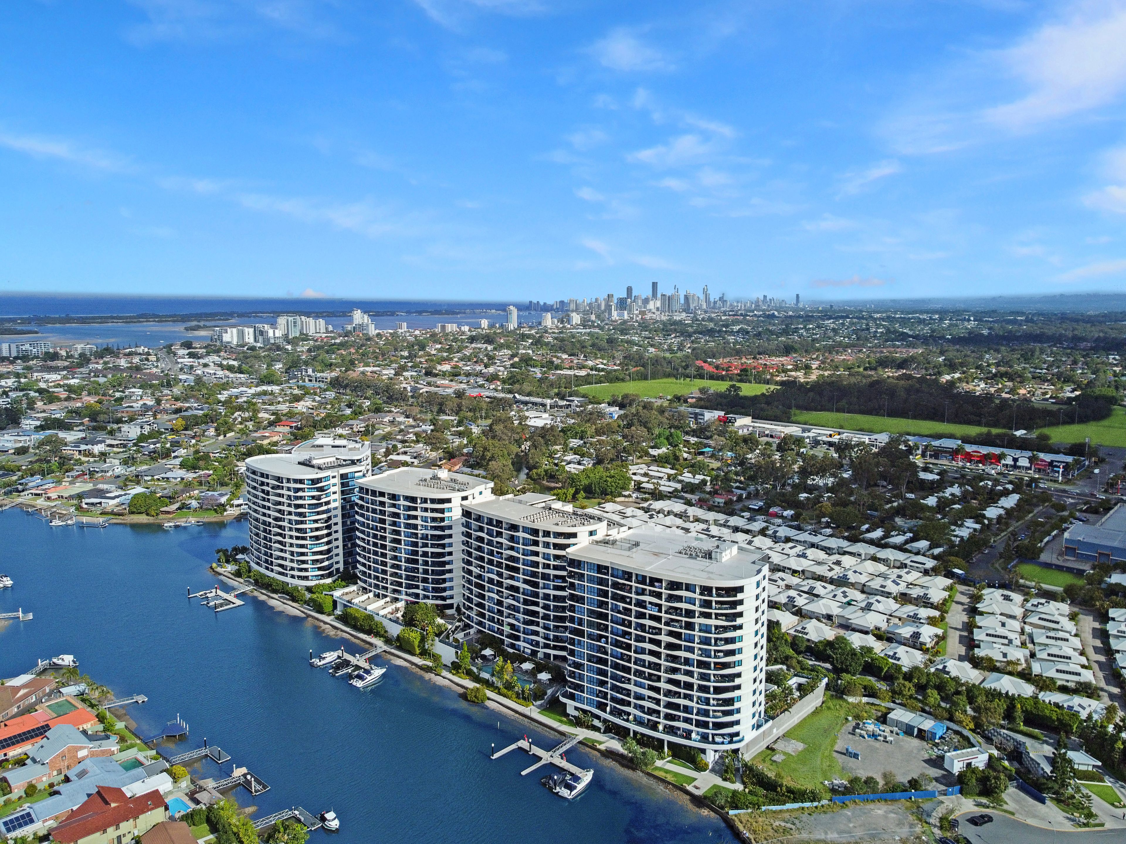51210/5 Harbour Side Court, Biggera Waters, QLD 4216