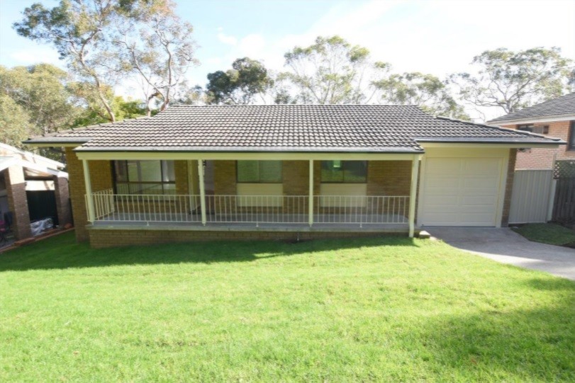 12 Sedgeman Avenue, Menai, NSW 2234