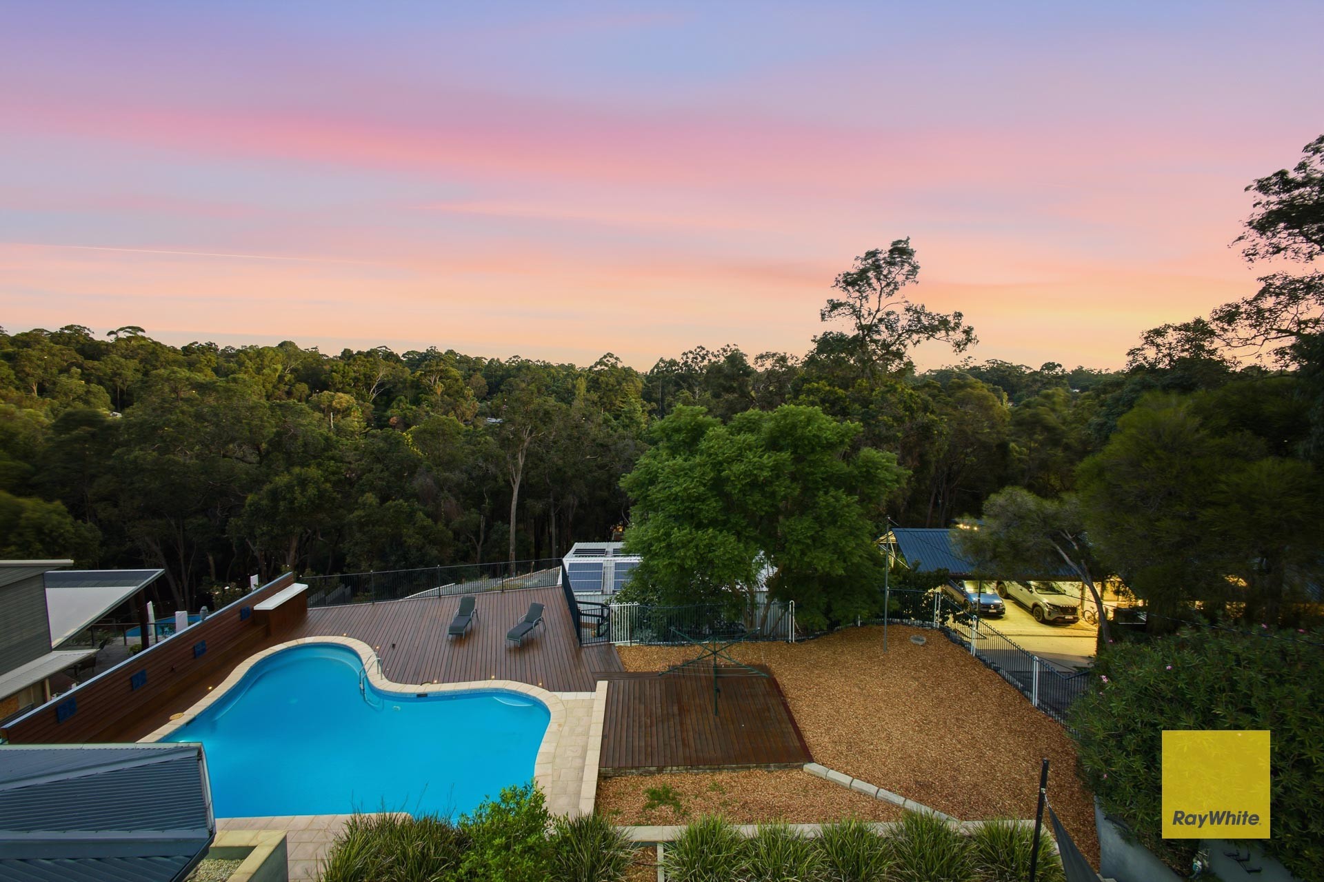 13 Cabarita Road, Kalamunda, WA 6076