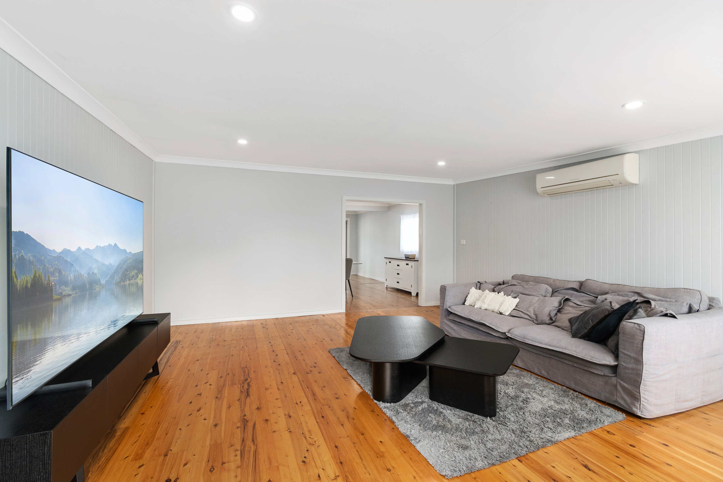 26 Marchant Crescent, Mount Warrigal, NSW 2528