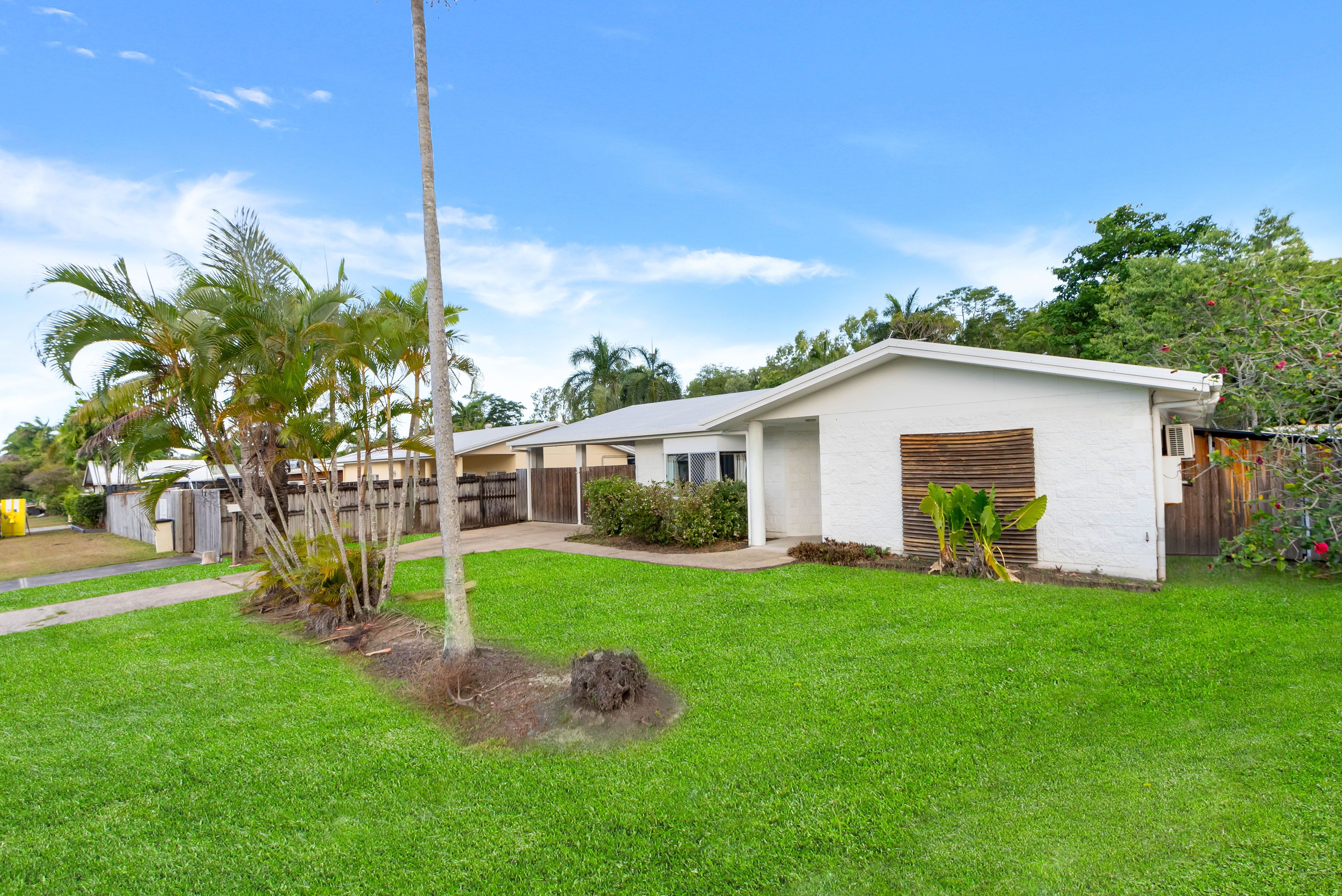 37 Bondi Crescent, Kewarra Beach, QLD 4879